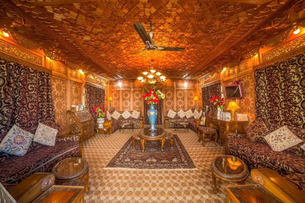 Living room in Swan Group of Houseboats, Golden Dal Lake