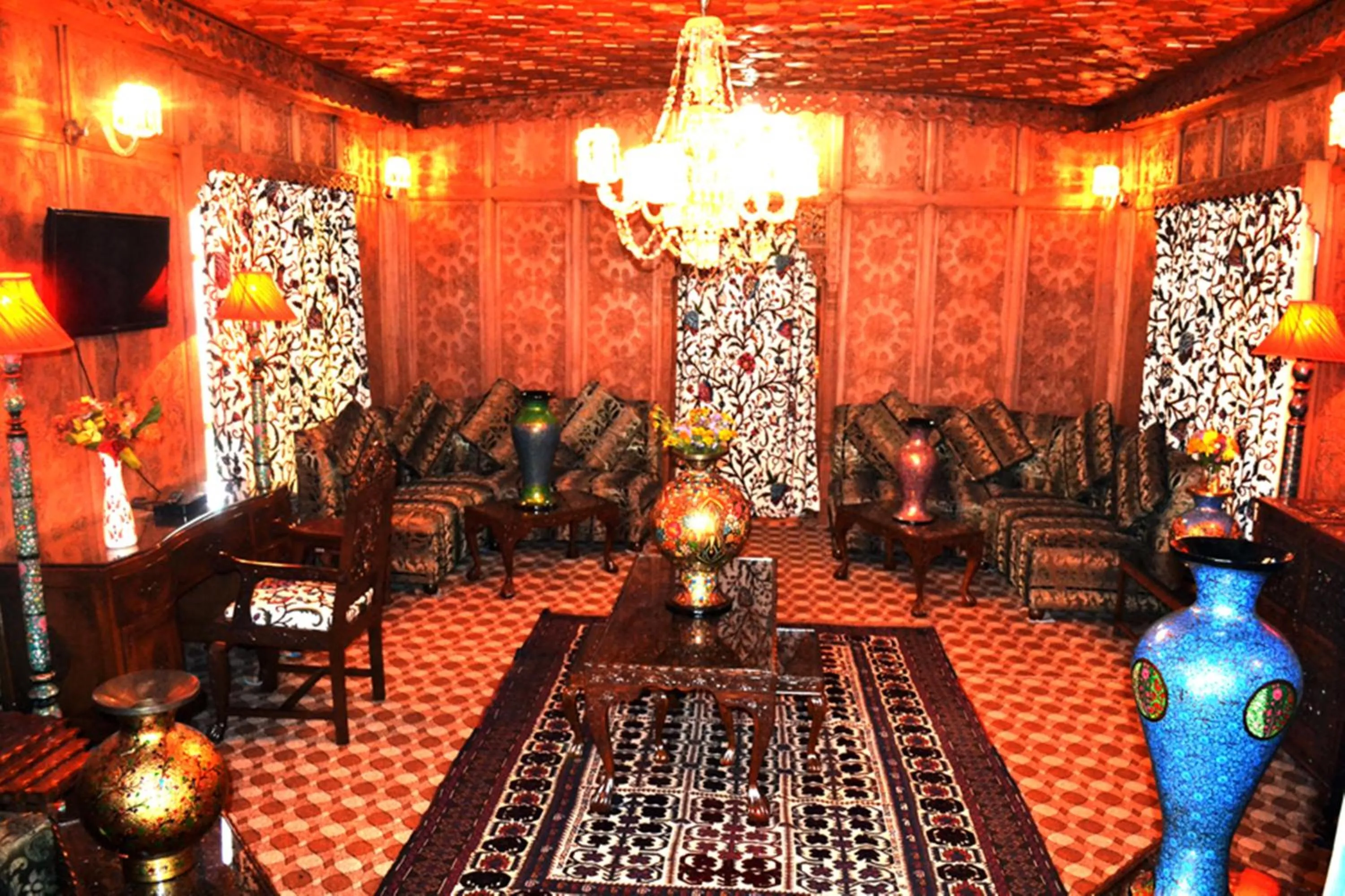 Lobby or reception in Swan Group of Houseboats, Golden Dal Lake