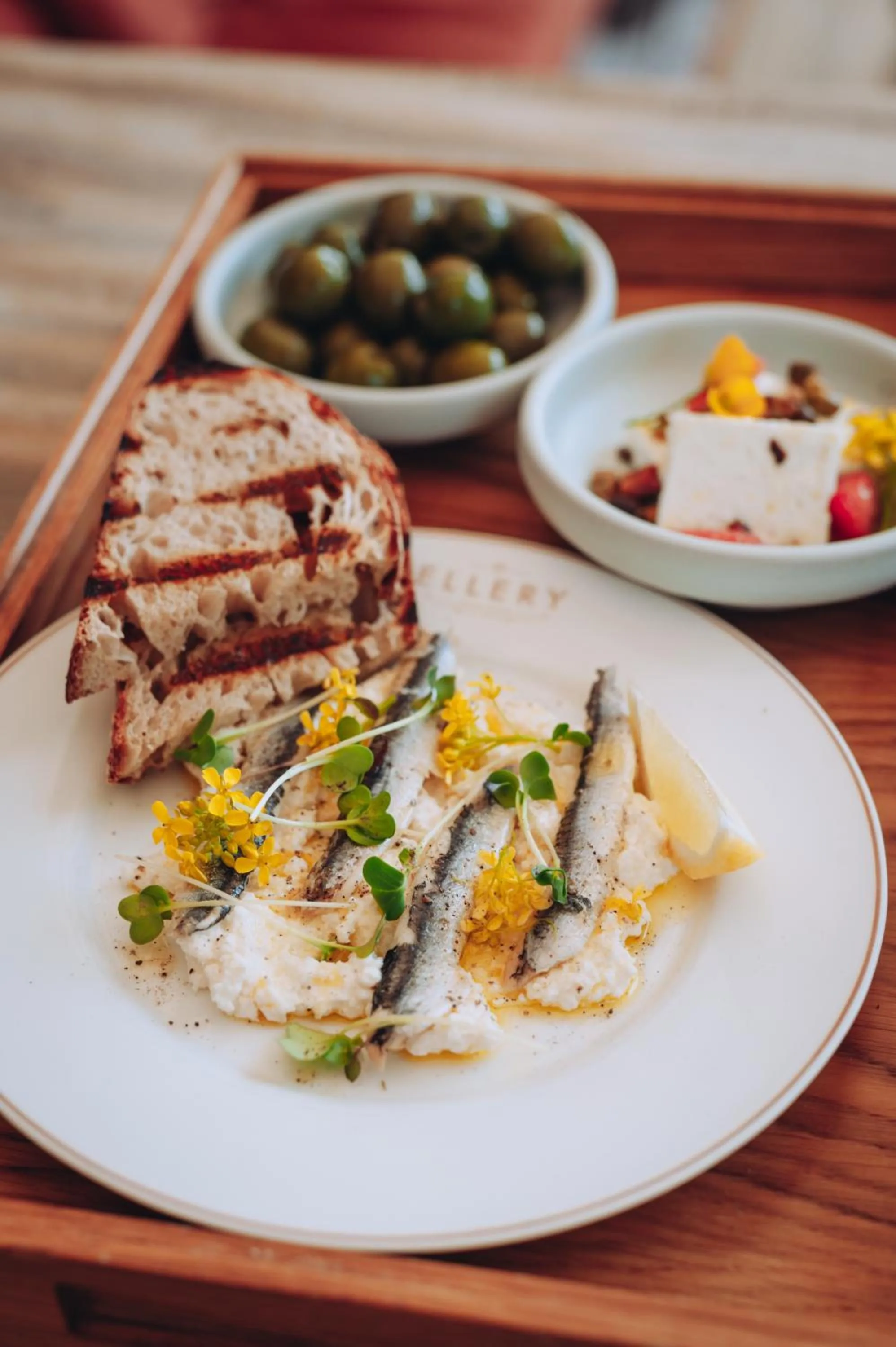 Food and drinks in Ellery Beach House