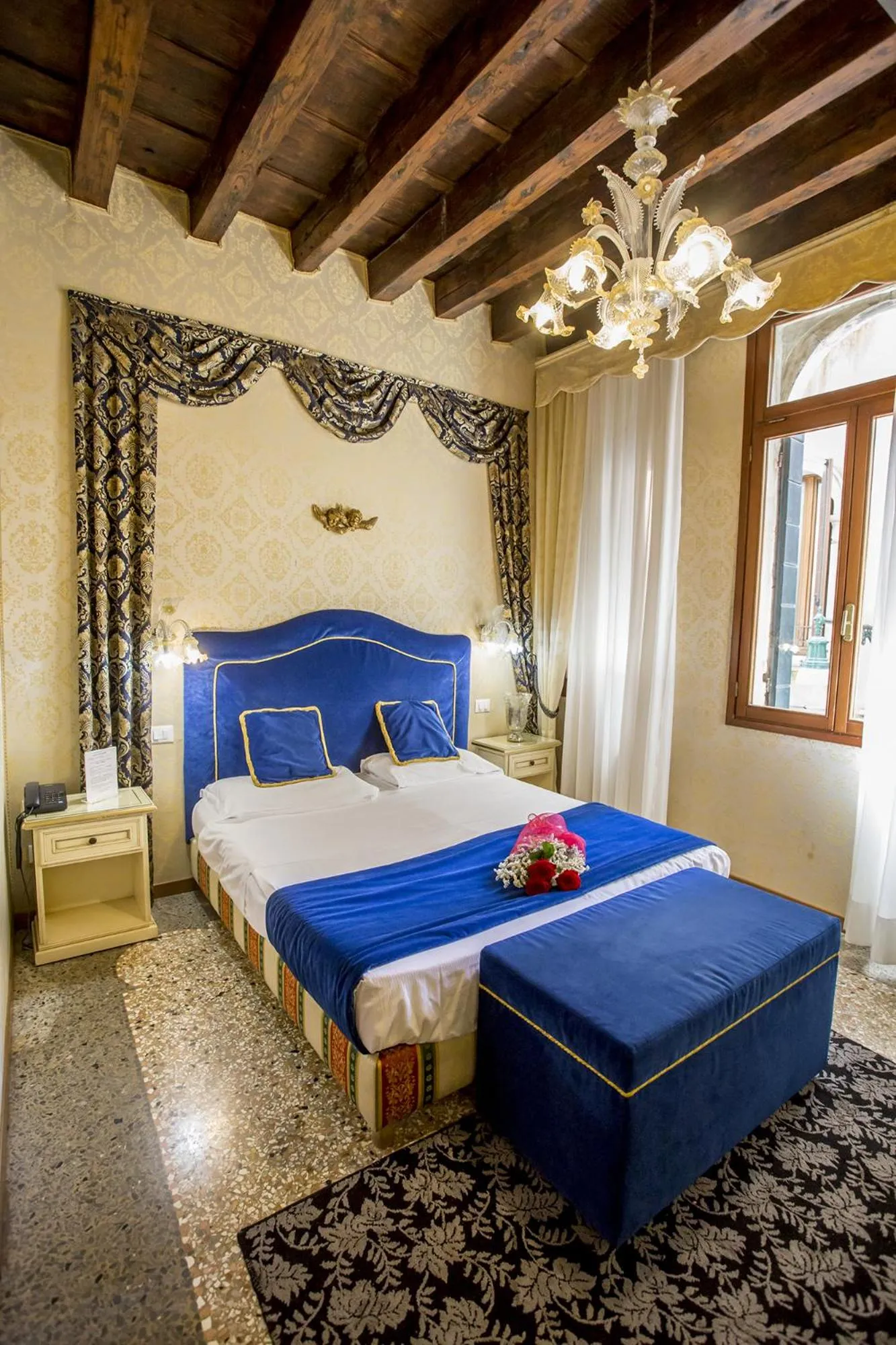 Photo of the whole room, Bed in Residenza La Campana