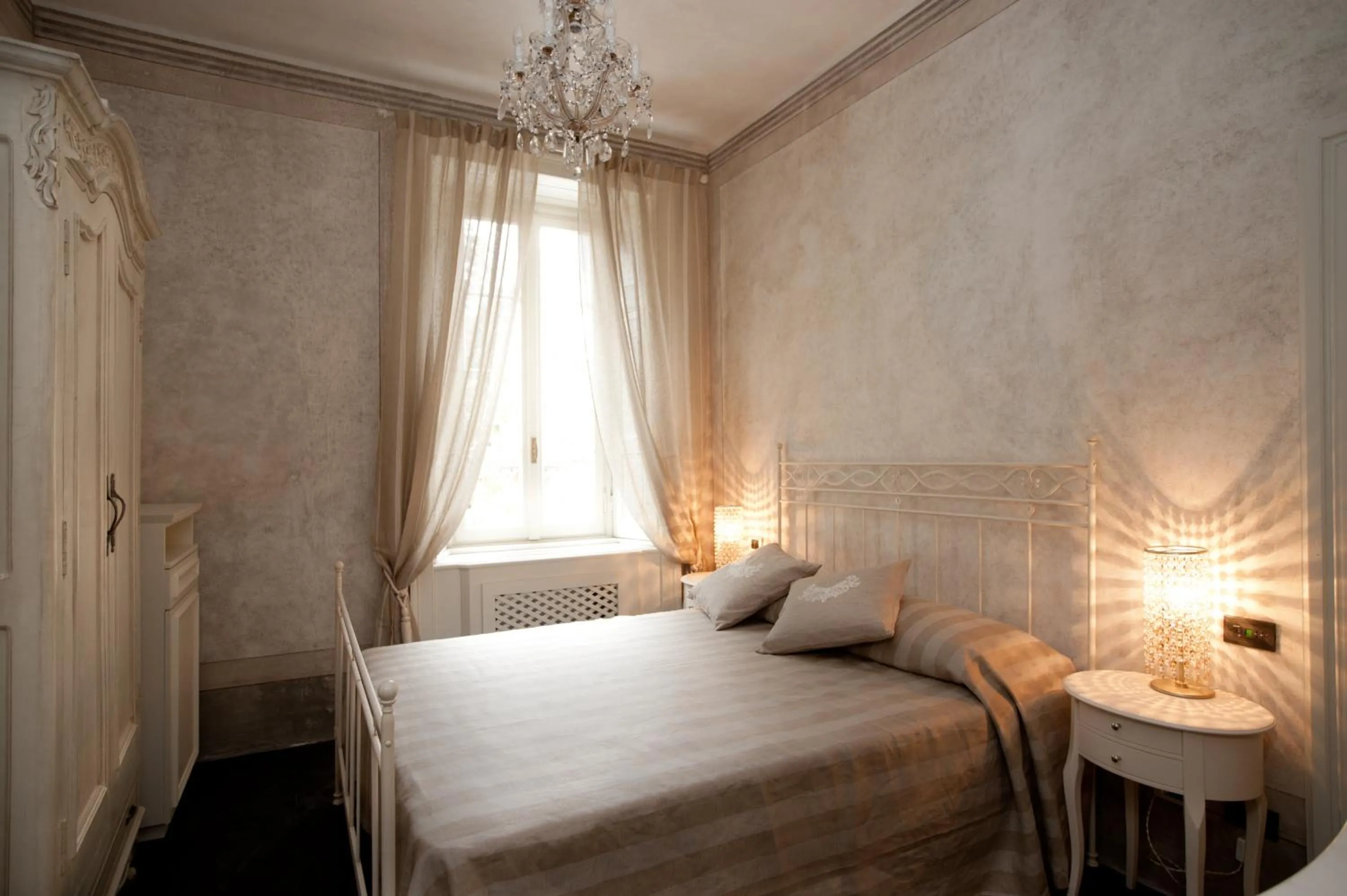Photo of the whole room, Bed in Relais Villa Vittoria