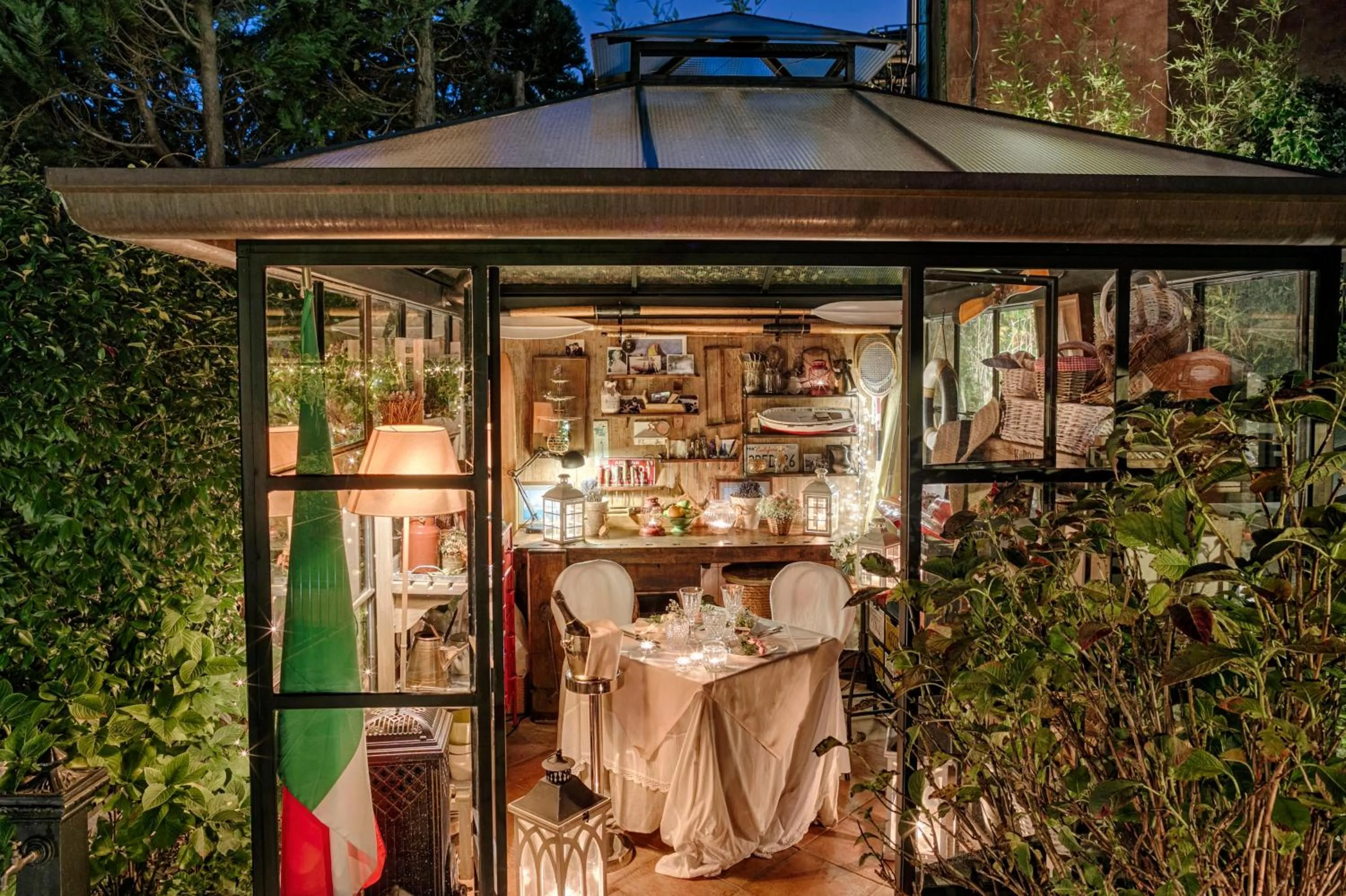 Restaurant/places to eat in Relais Villa Vittoria