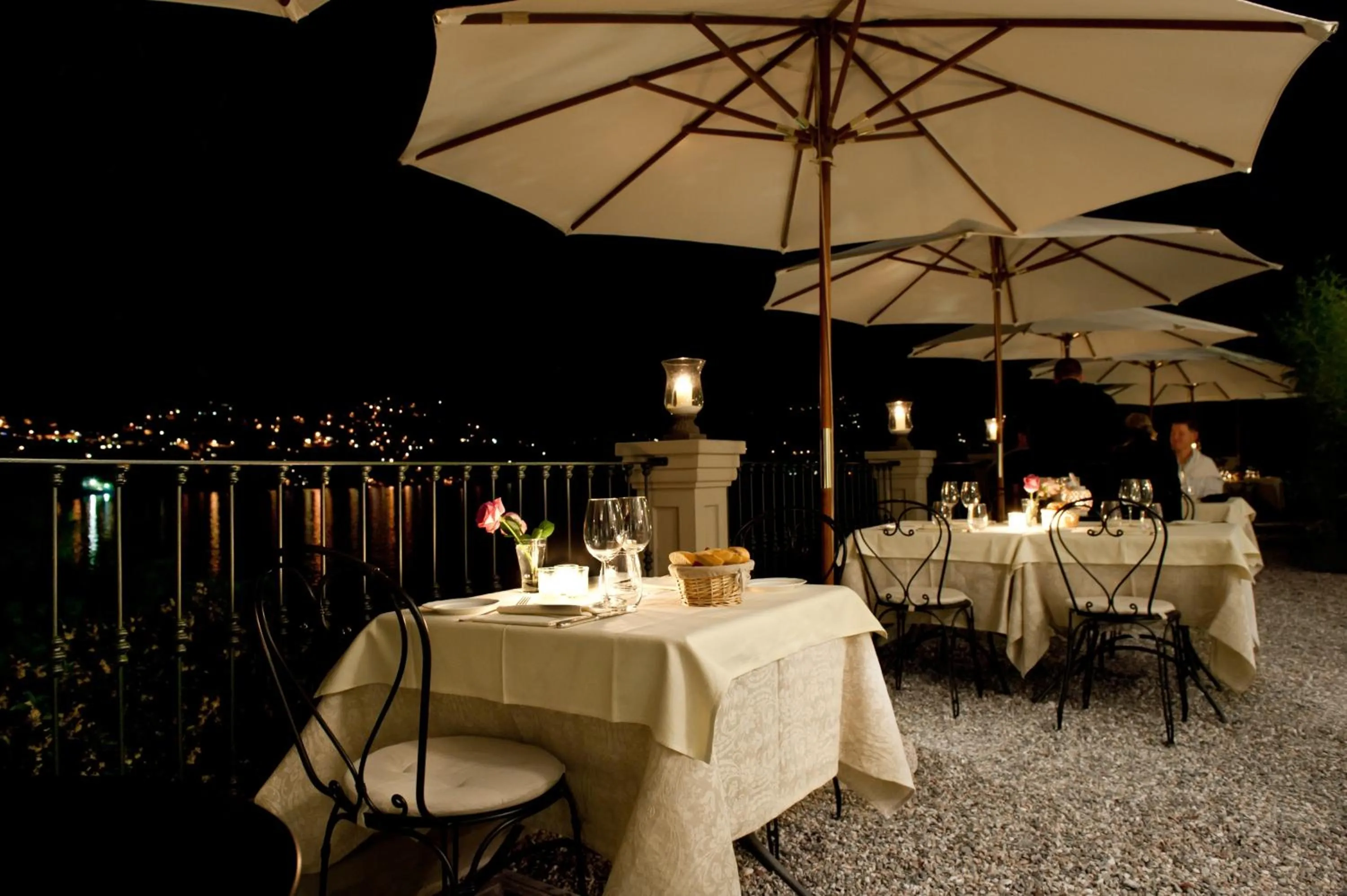 Restaurant/places to eat in Relais Villa Vittoria