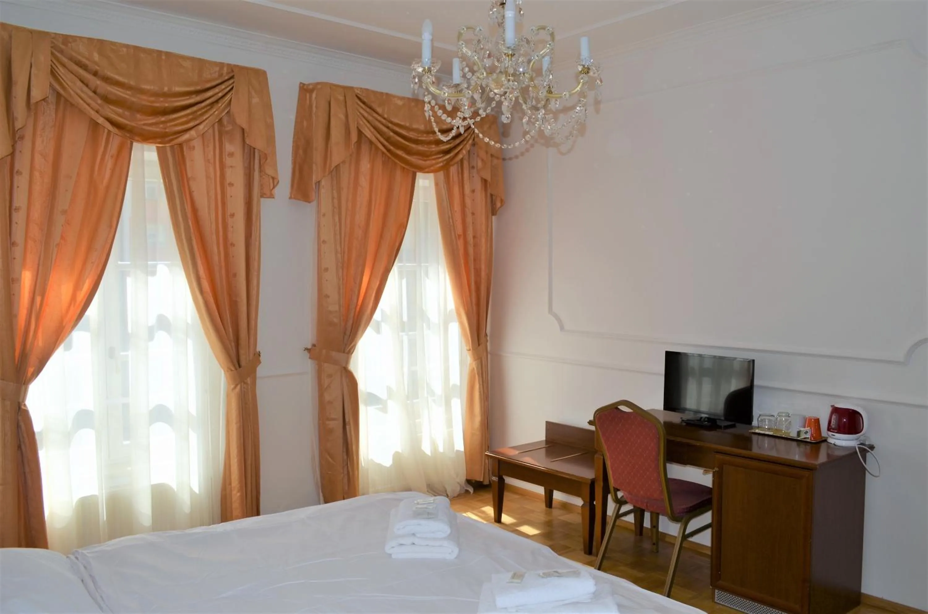 Bed in Hotel Renesance Krasna Kralovna