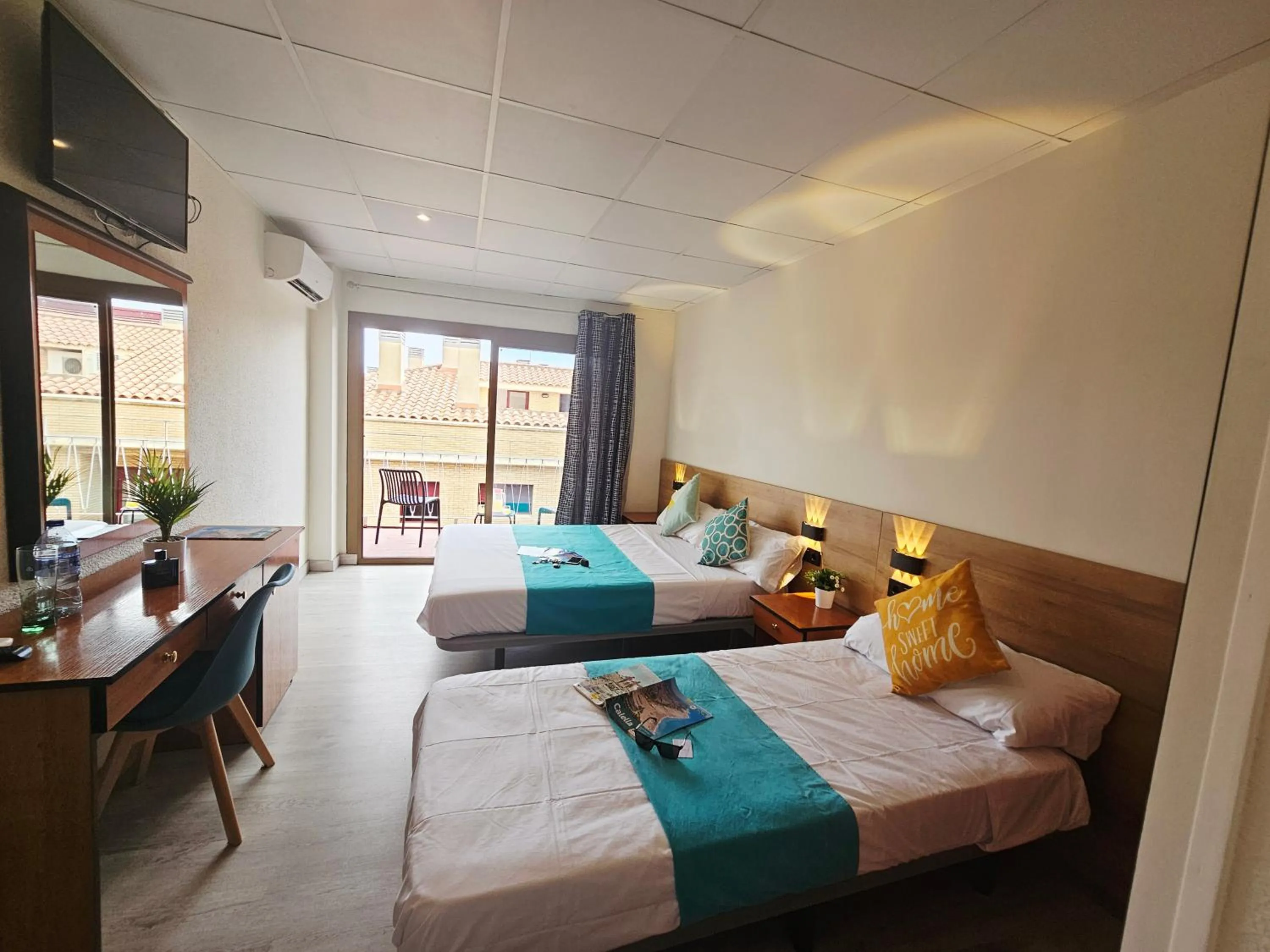 Bed in Hotel Mar i Sol