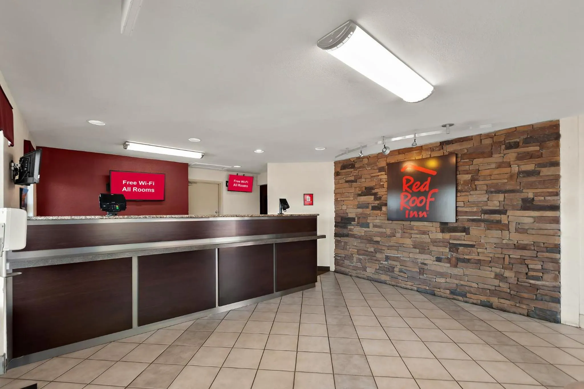 Lobby or reception in Red Roof Inn Winchester, VA