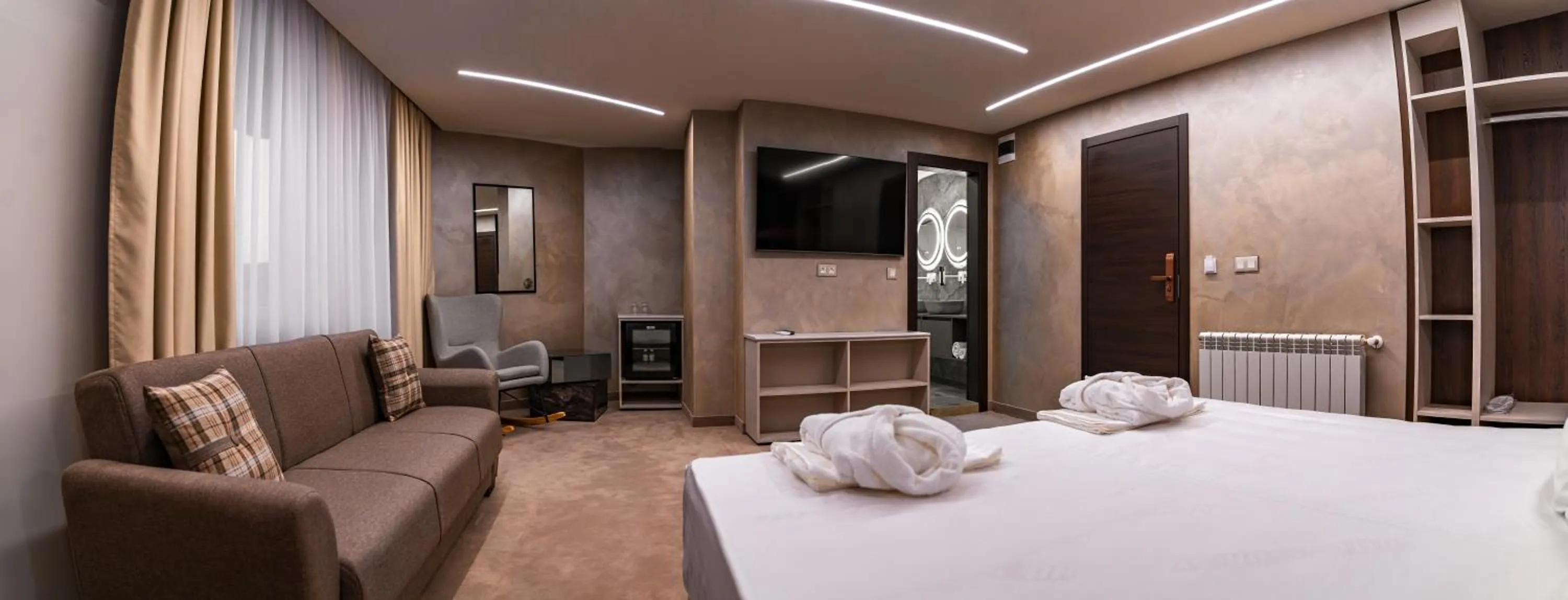 Bed in Family Hotel Edia-Sandanski