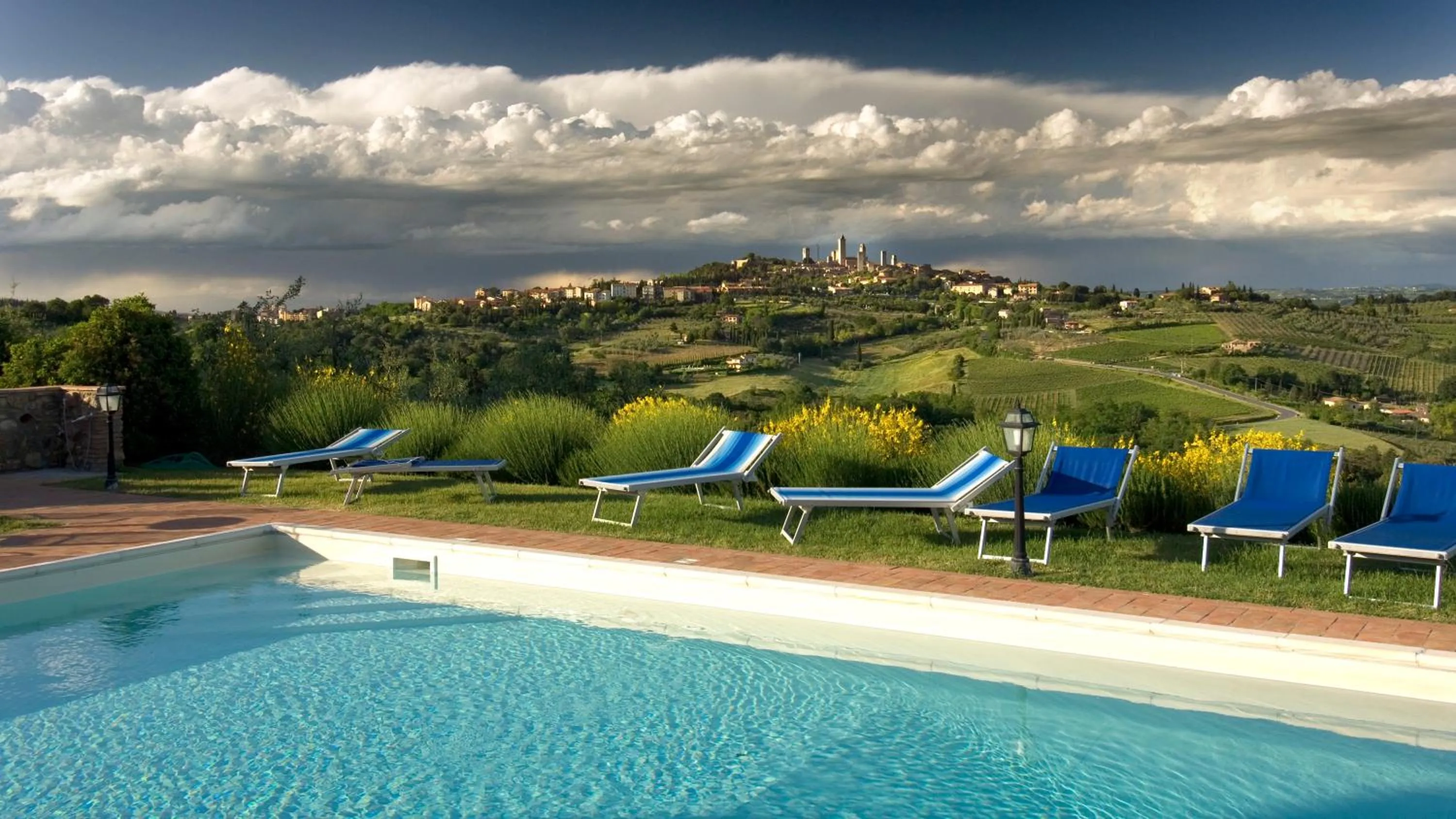 Swimming pool in Agriturismo Il Casolare Di Bucciano