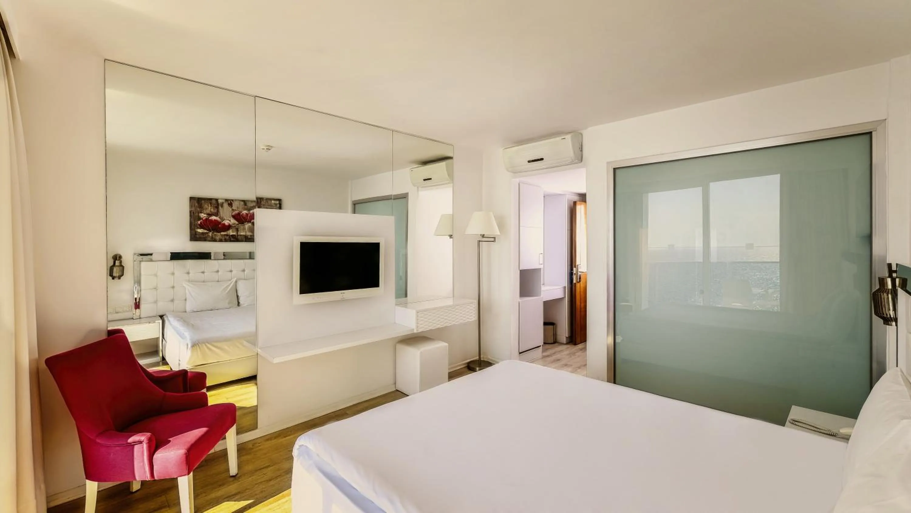 Living room in Le Bleu Hotel & Resort Kusadasi