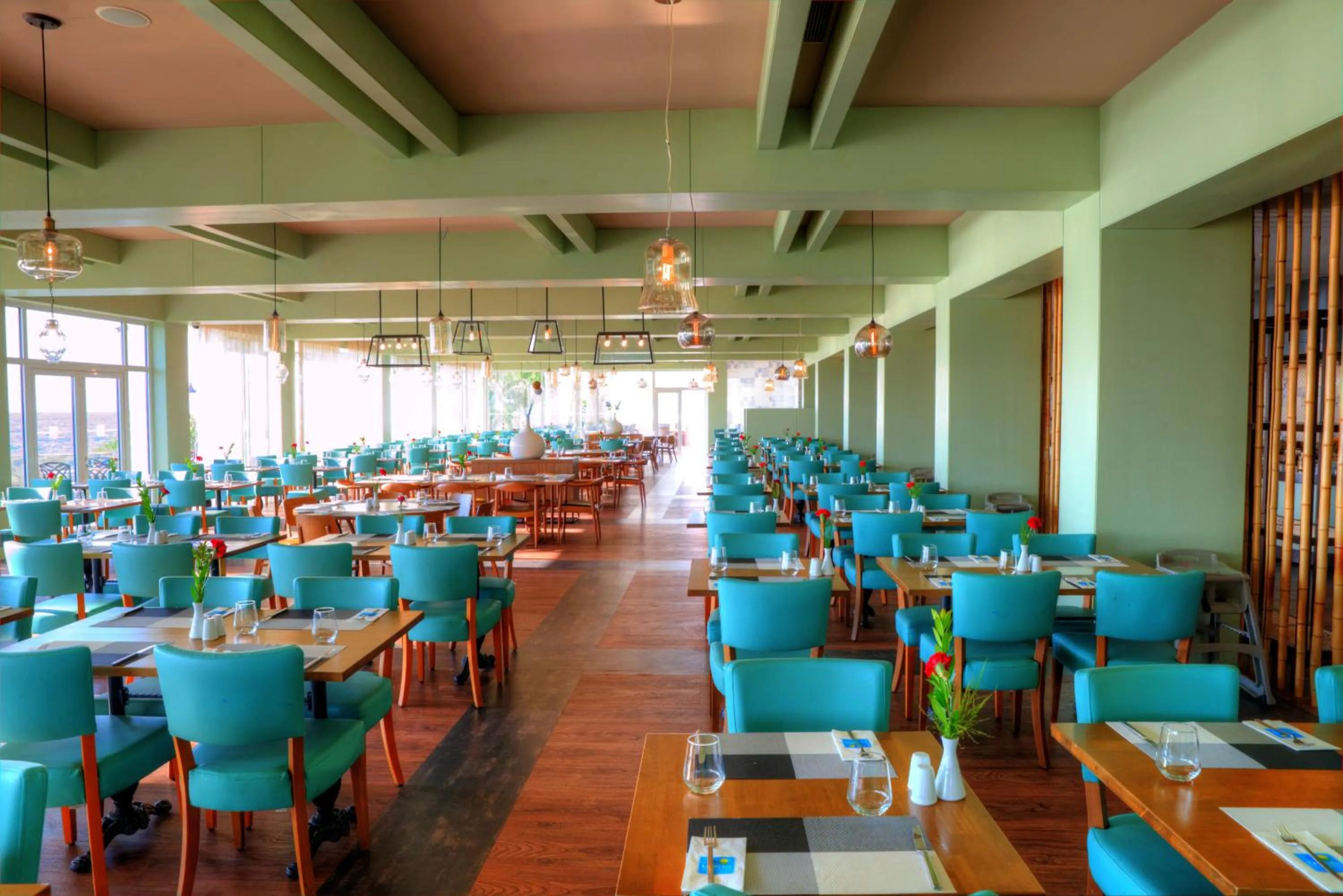 Restaurant/places to eat in Le Bleu Hotel & Resort Kusadasi