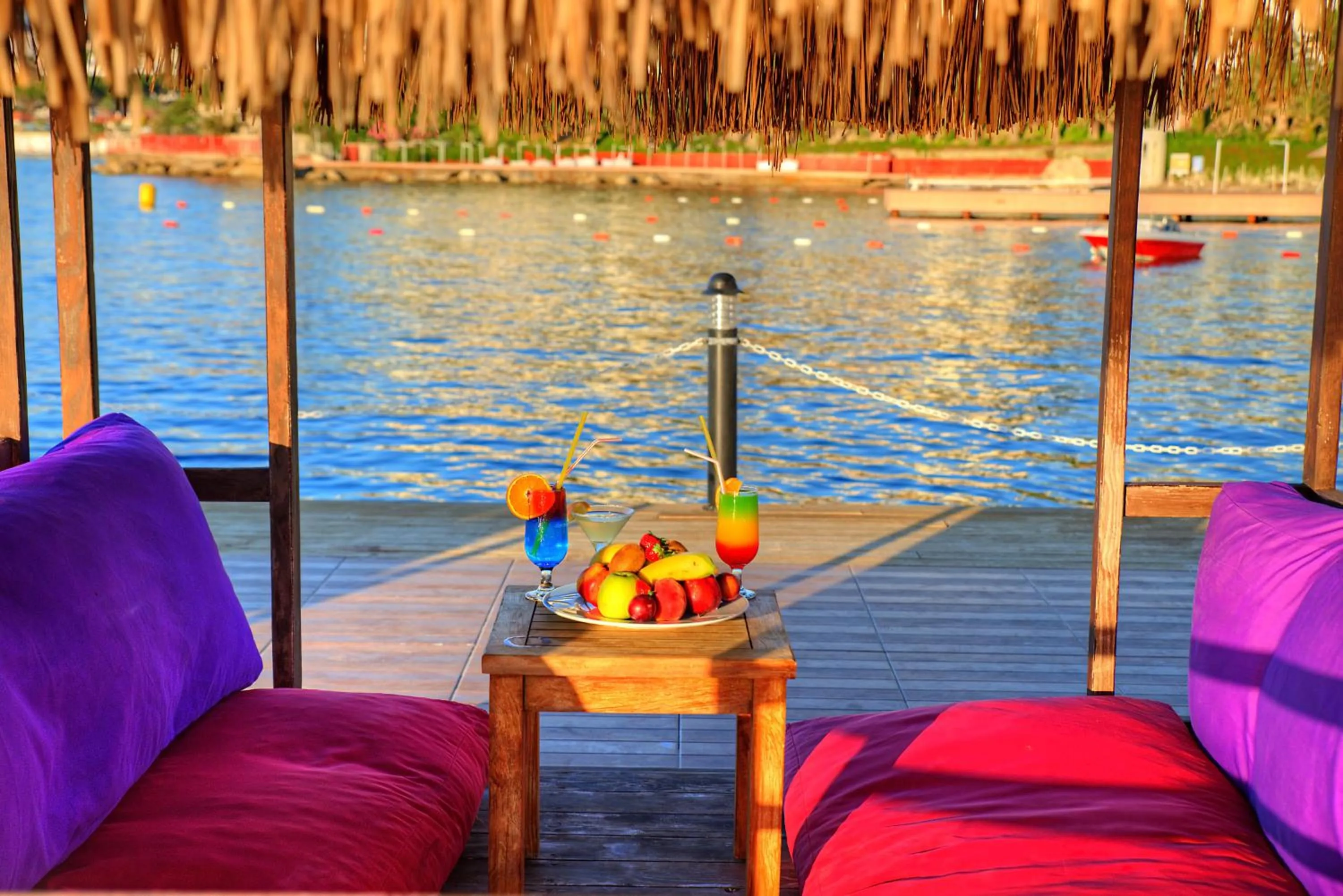 Area and facilities in Le Bleu Hotel & Resort Kusadasi