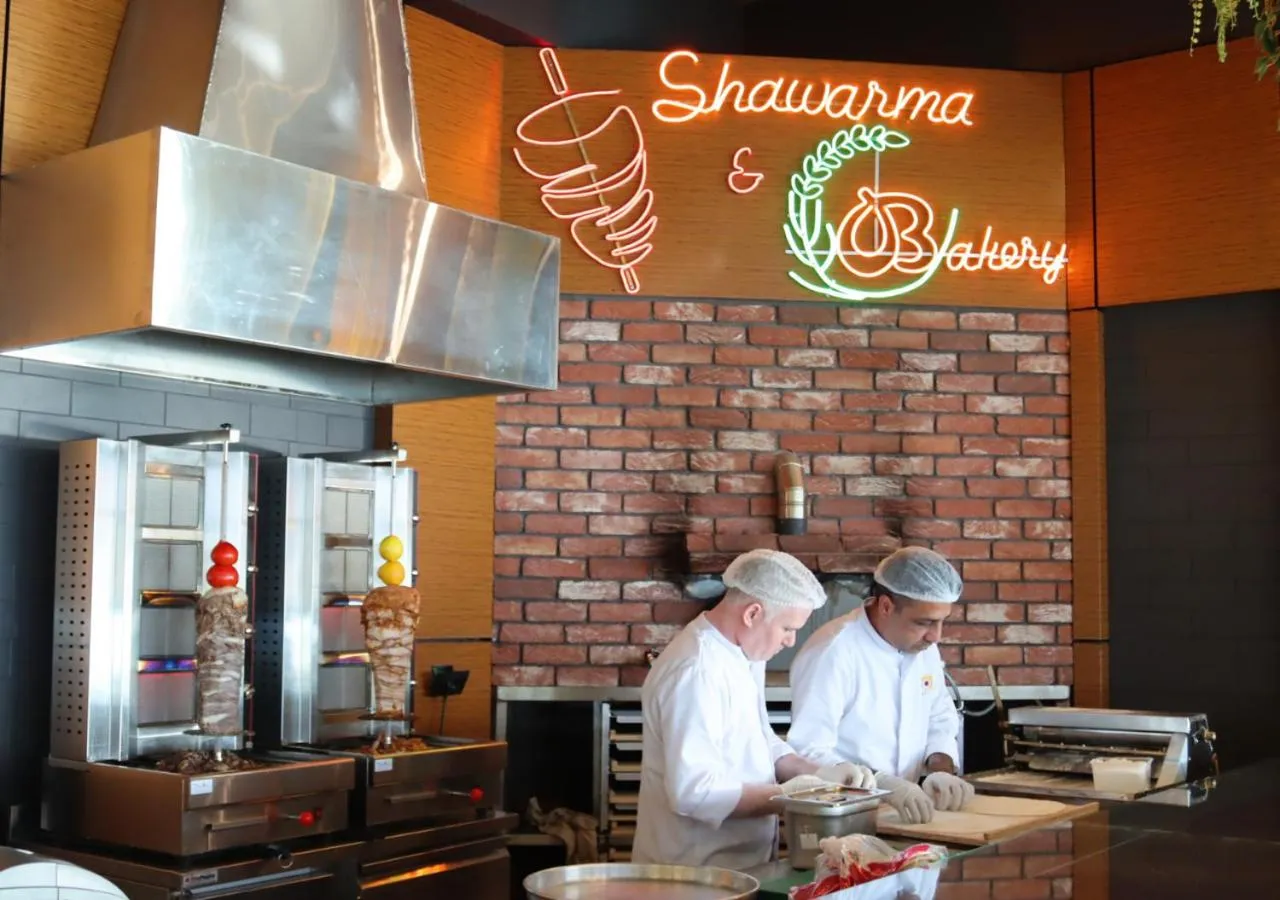 Food and drinks in Lancaster Eden Bay