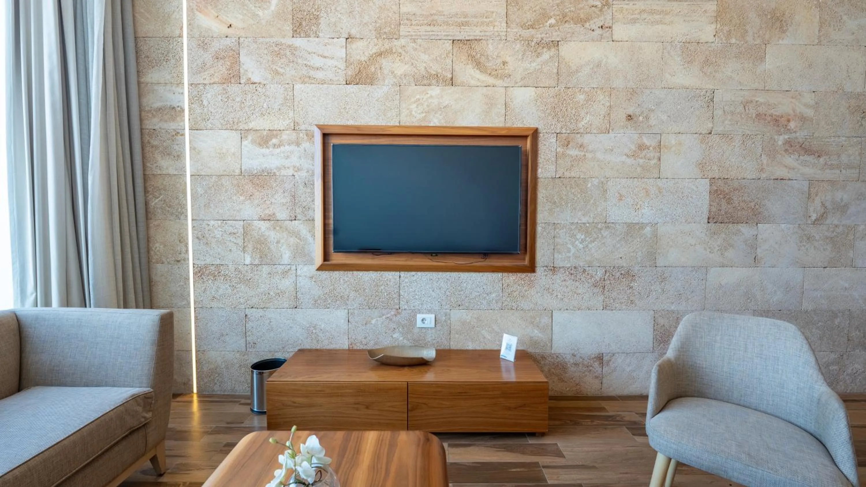 Living room in Lancaster Eden Bay