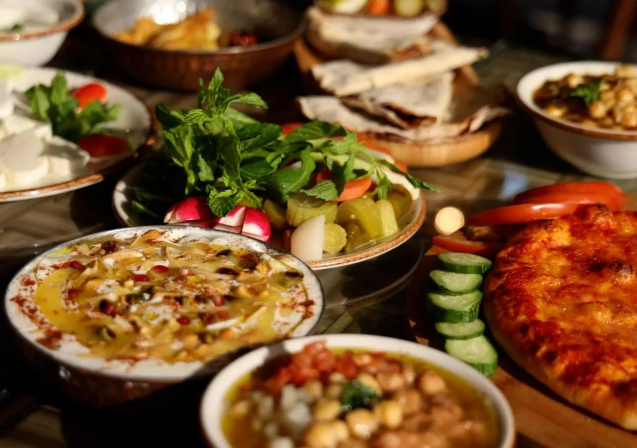 Restaurant/places to eat in Lancaster Eden Bay