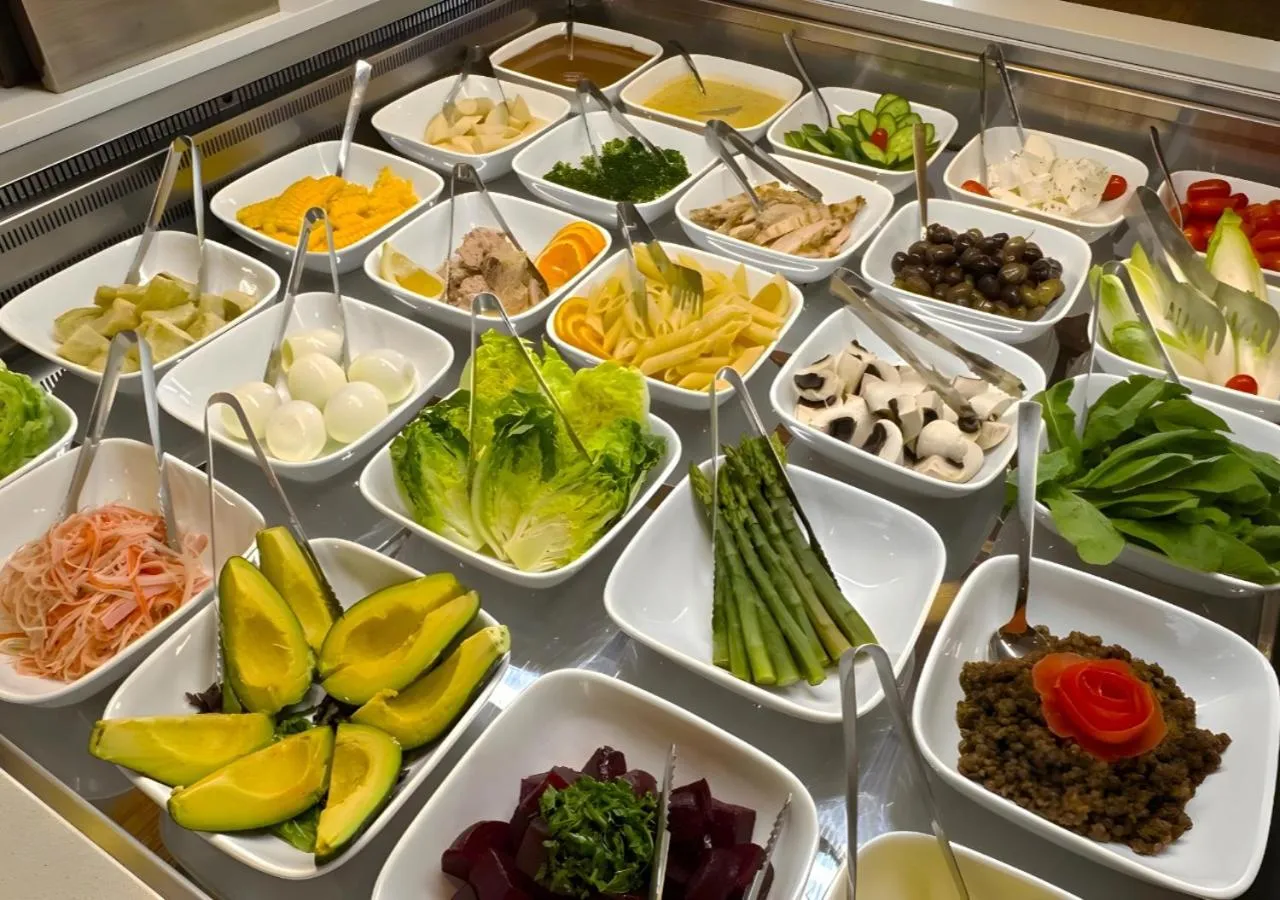 Restaurant/places to eat in Lancaster Eden Bay