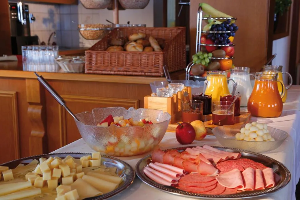 Food in Hotel Sonnalpen