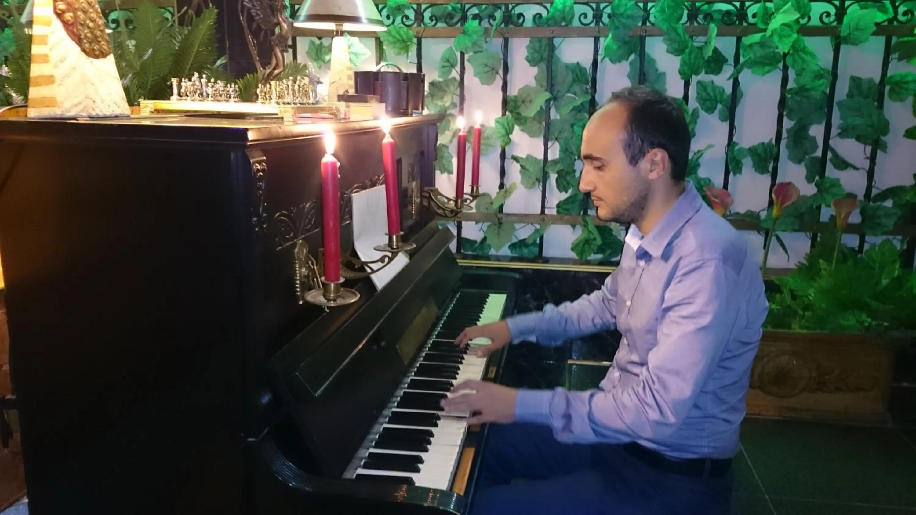 Evening entertainment in Rimini Club Inn & Suites