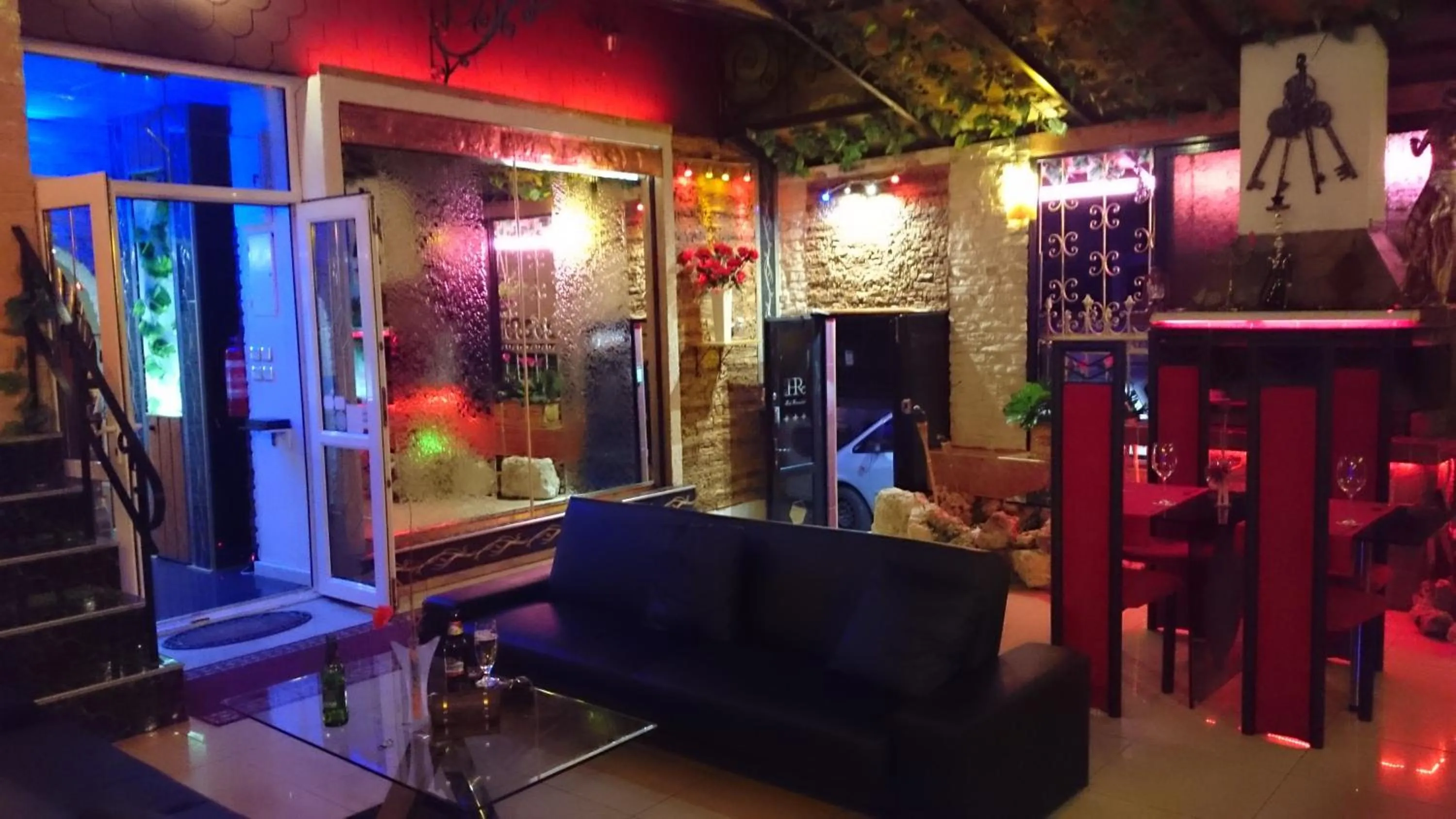 Patio in Rimini Club Inn & Suites