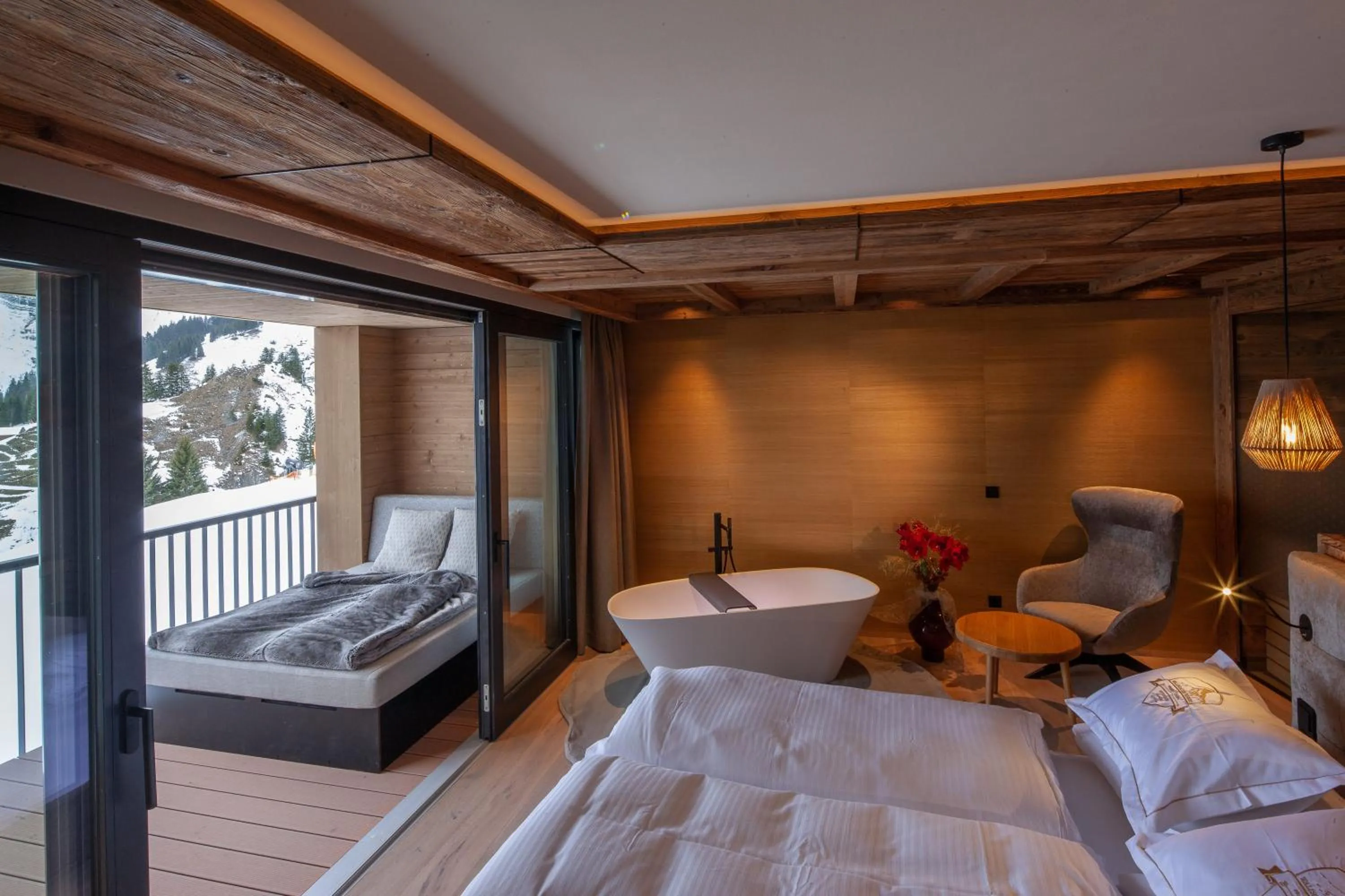 Balcony/Terrace, Bed in Hotel Walisgaden superior