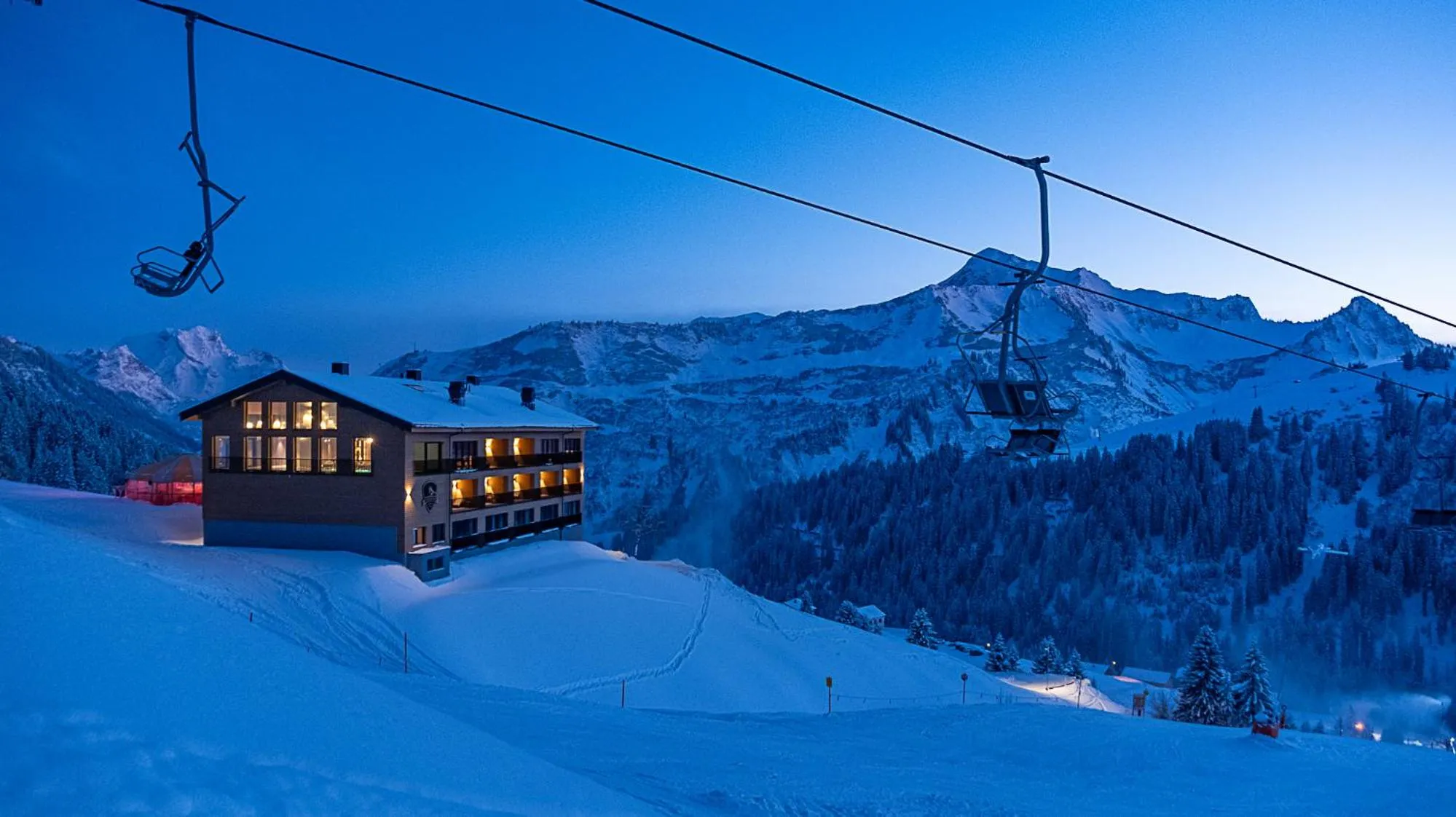 Night in Hotel Walisgaden superior