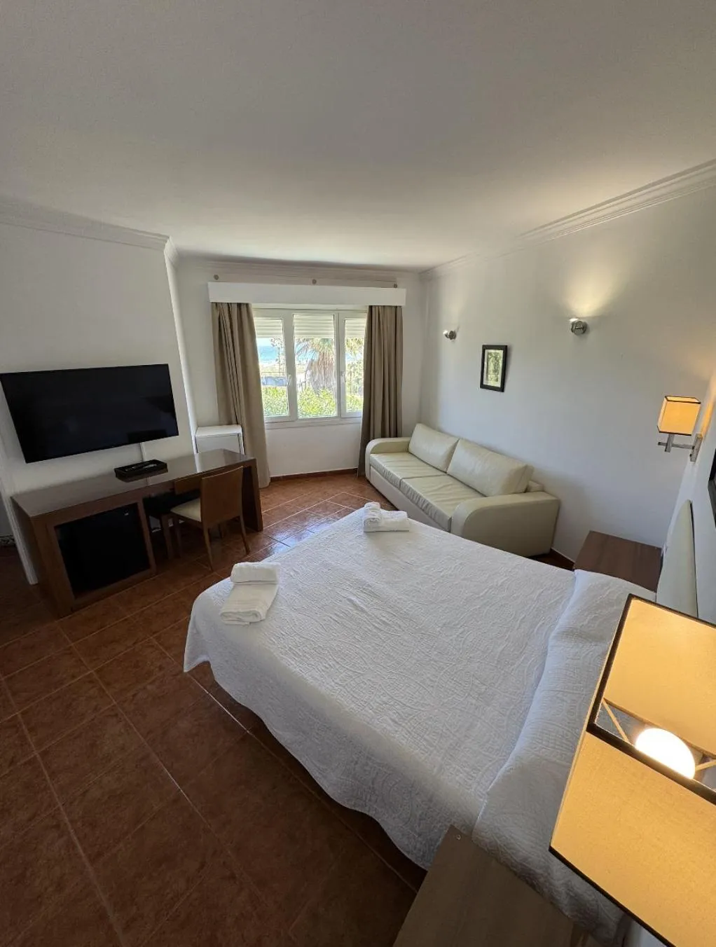 Bed in Hotel Las Camelias