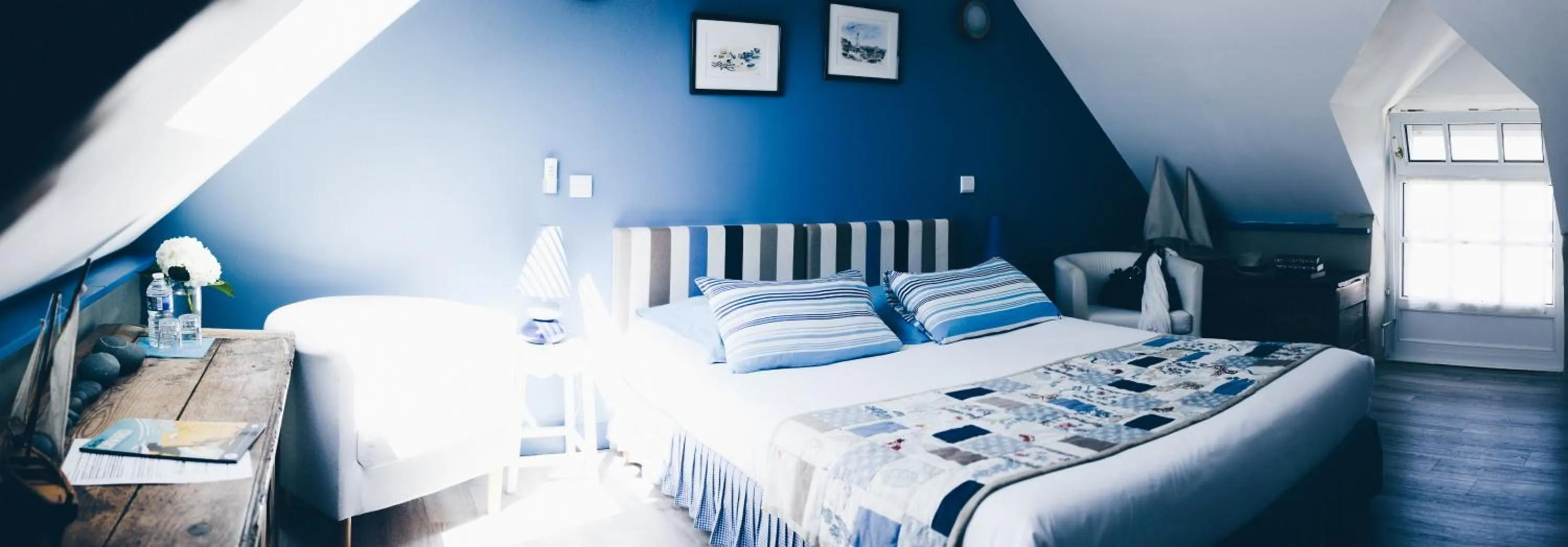 Bedroom in Chambres d'hôtes Le Clos d'Enhaut