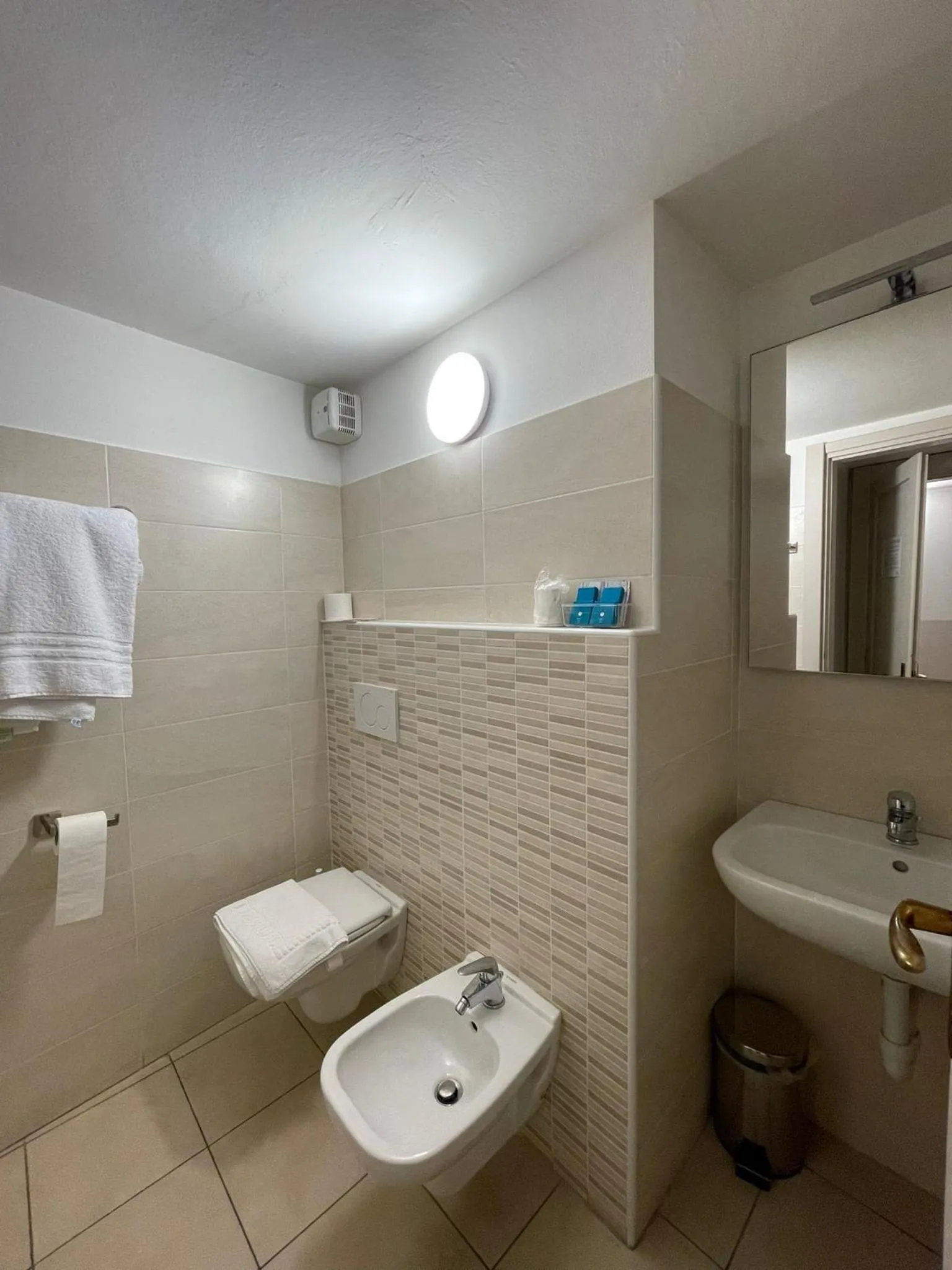 Toilet in B&B Michelina