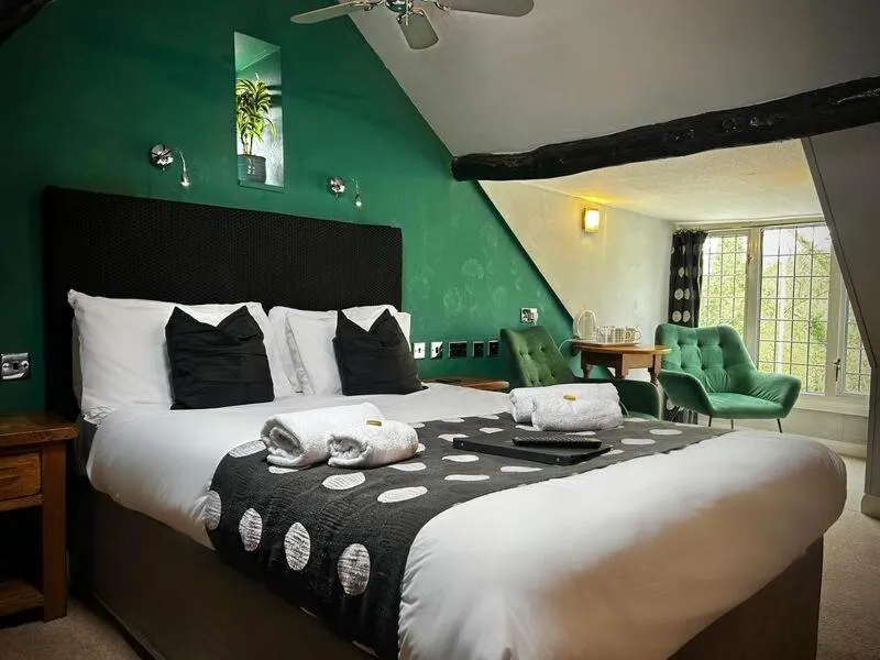 Bed in Royal Oak Appleby