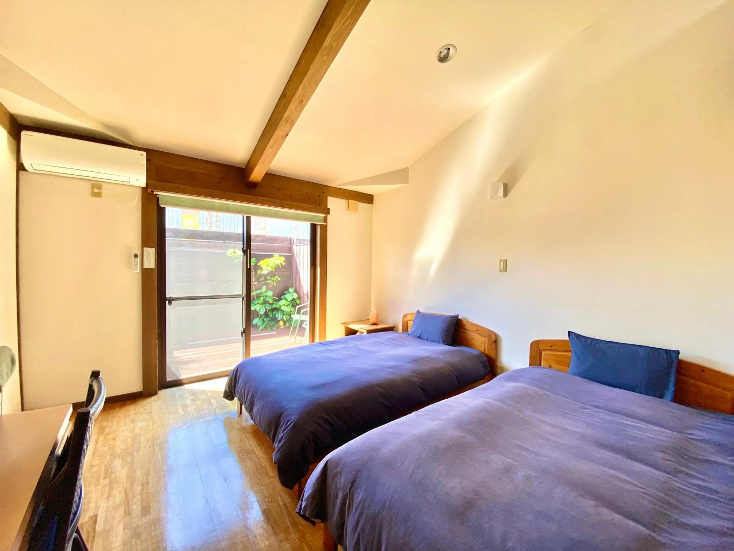 Photo of the whole room, Bed in Wellness pension Coco