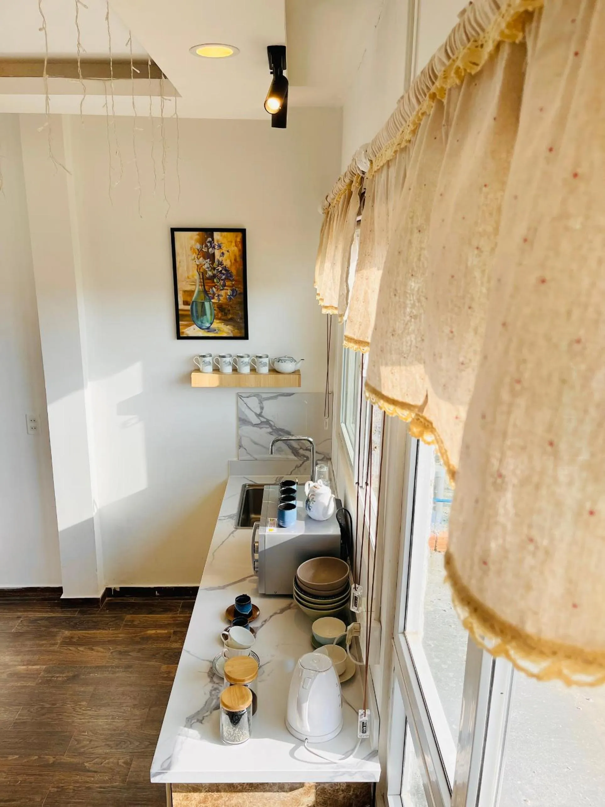 Street View Hotel & Apartment