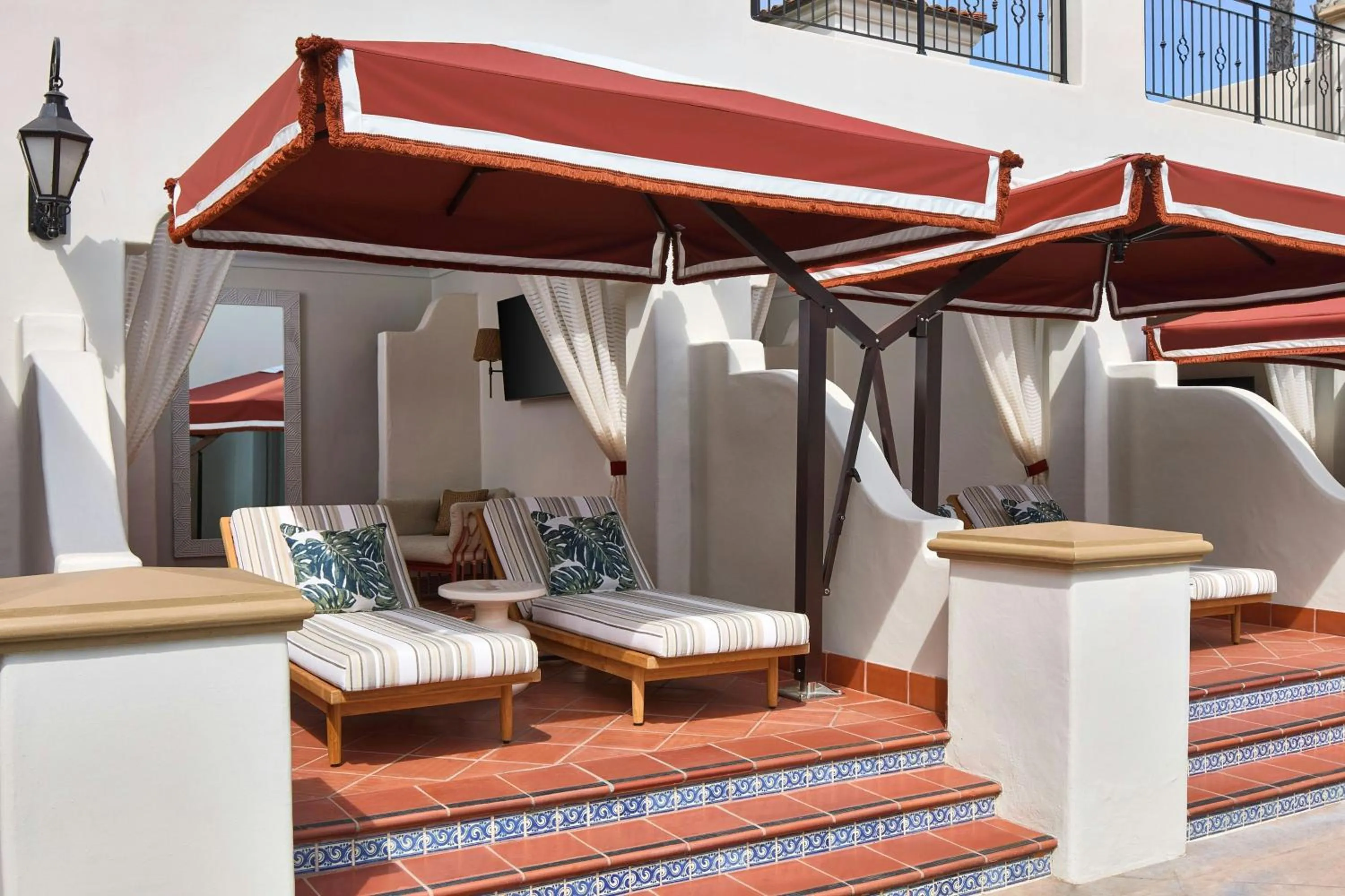 Swimming pool in The Ritz-Carlton Bacara, Santa Barbara