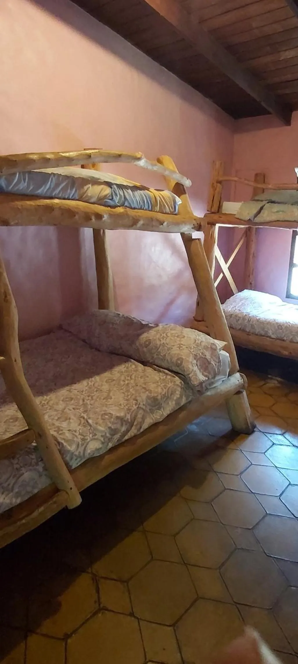 Bed in Hotel Monte Campana Heredia