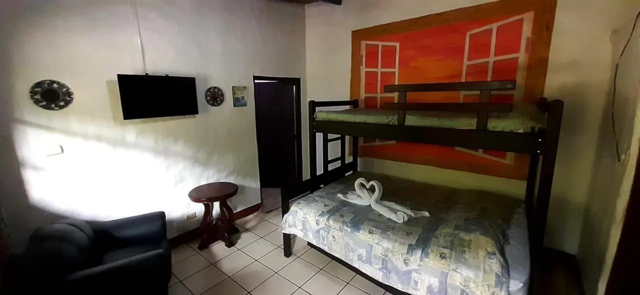 Bed in Hotel Monte Campana Heredia
