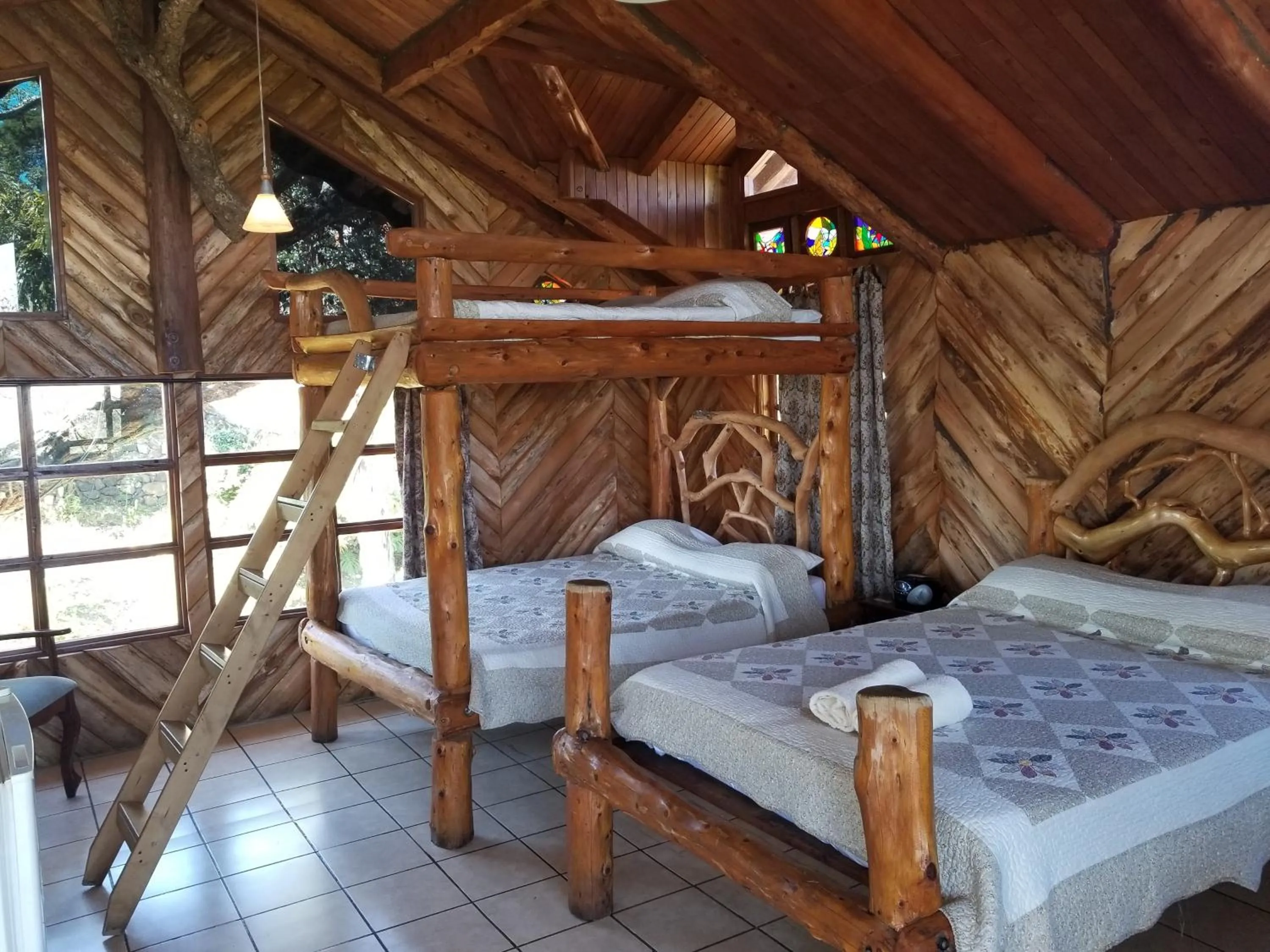 Bed in Hotel Monte Campana Heredia