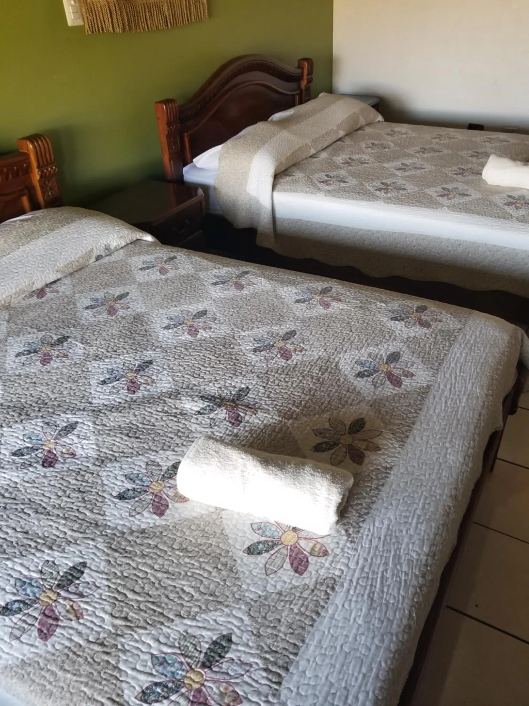 Balcony/Terrace, Bed in Hotel Monte Campana Heredia