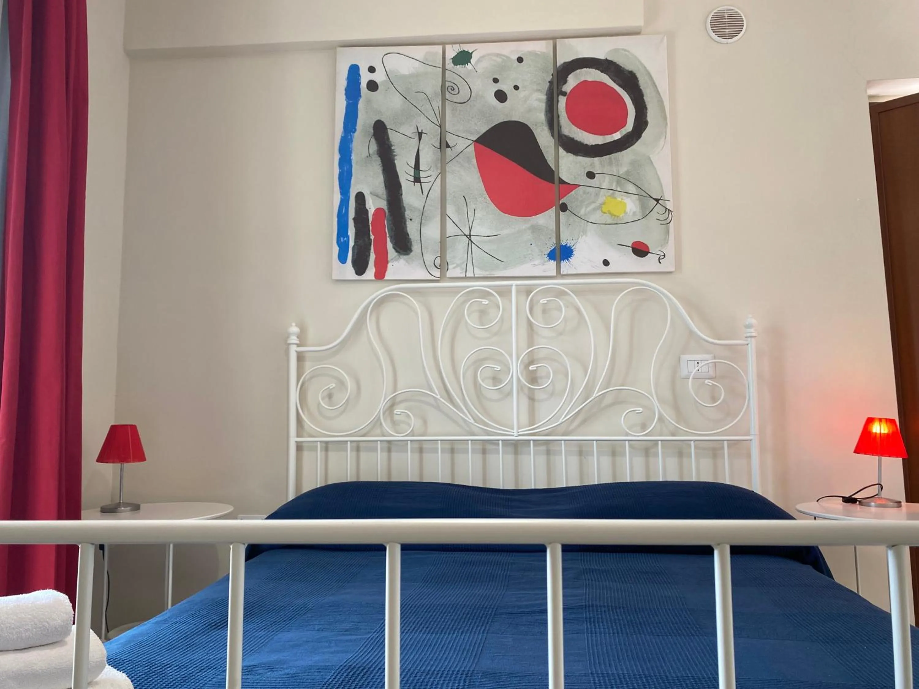 Bedroom in Miro' Agropoli