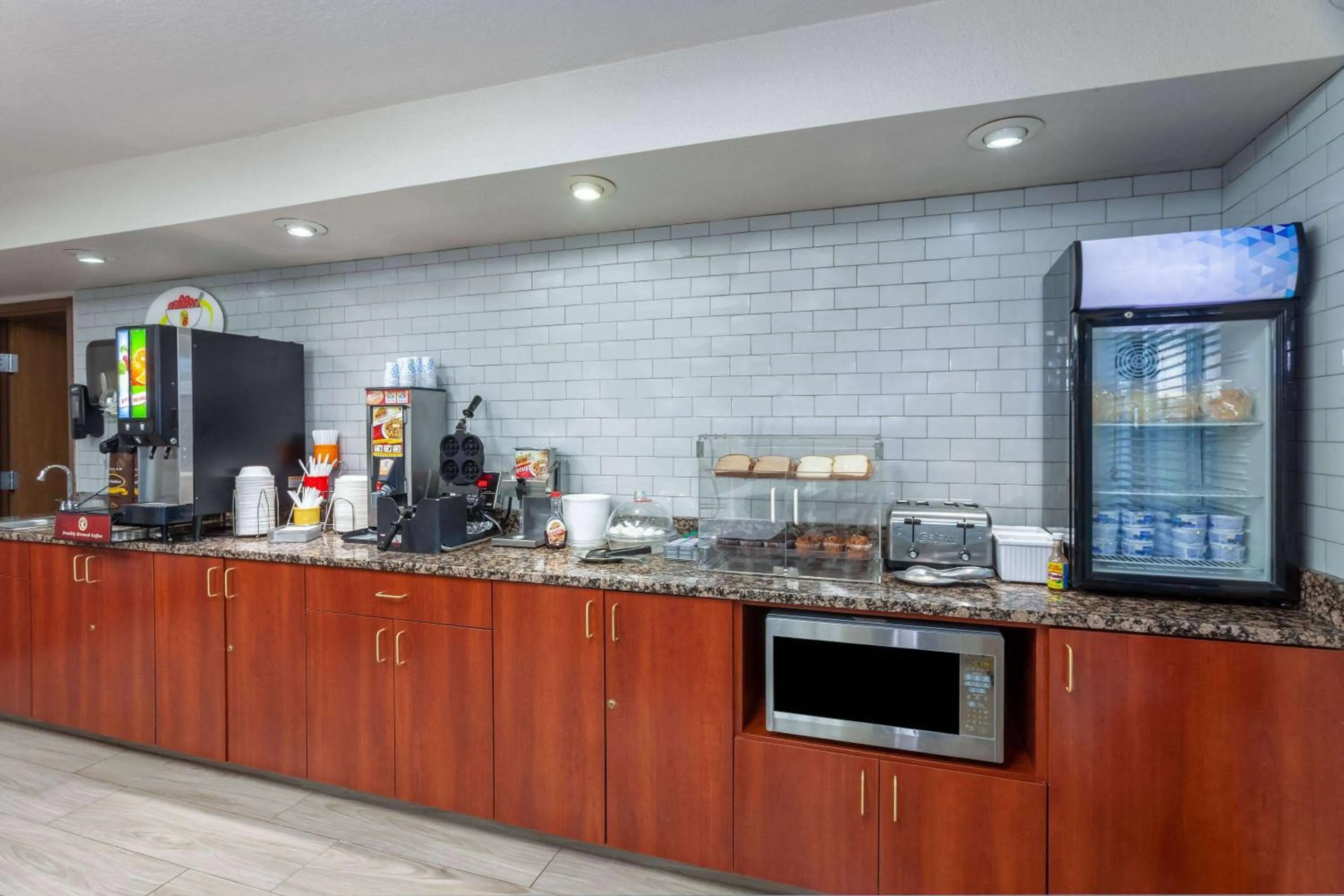 Breakfast in Super 8 by Wyndham Wausau