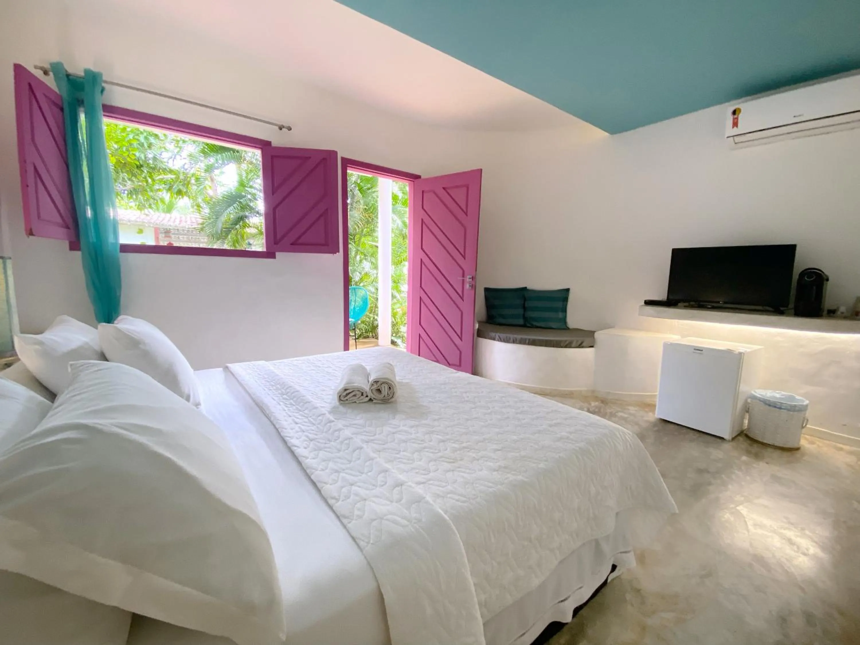 TV and multimedia, Bed in Pousada Ilha do Vento