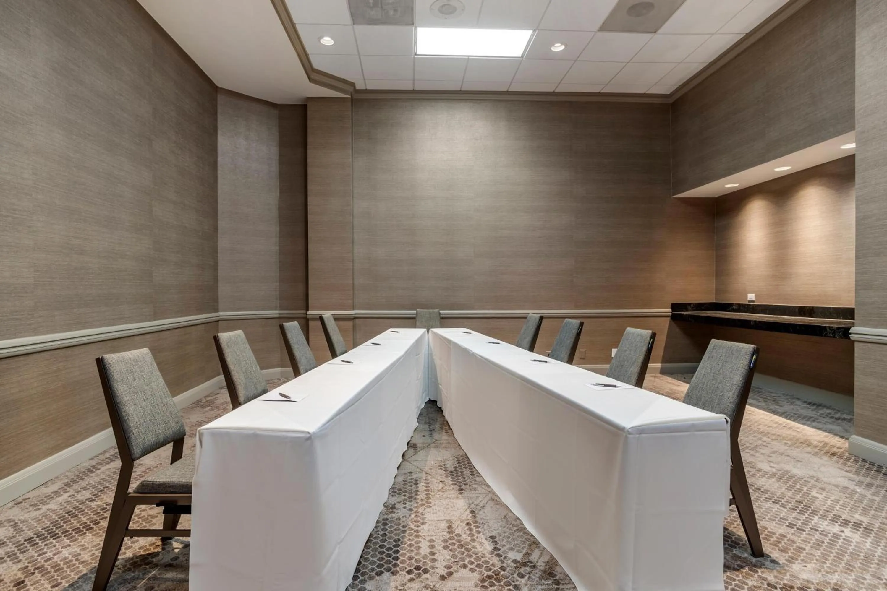 Meeting/conference room in Sheraton Suites Wilmington Downtown
