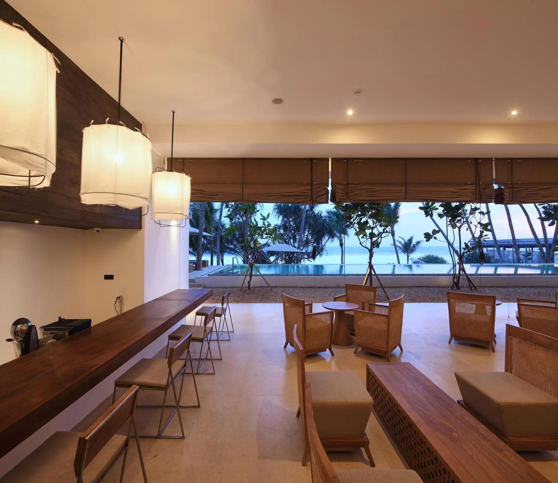 Lounge or bar in Riff Hikkaduwa