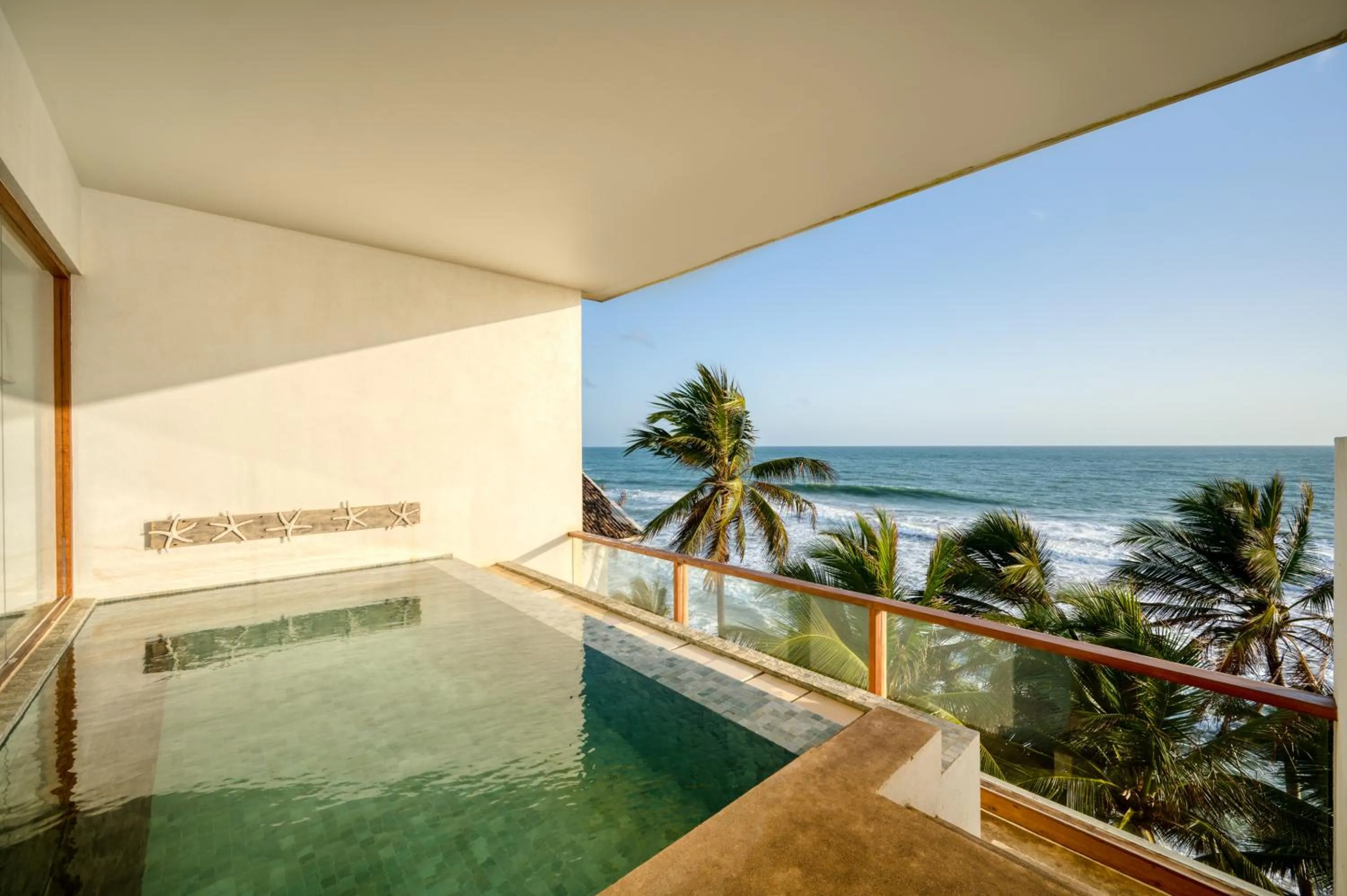 Swimming pool in Riff Hikkaduwa