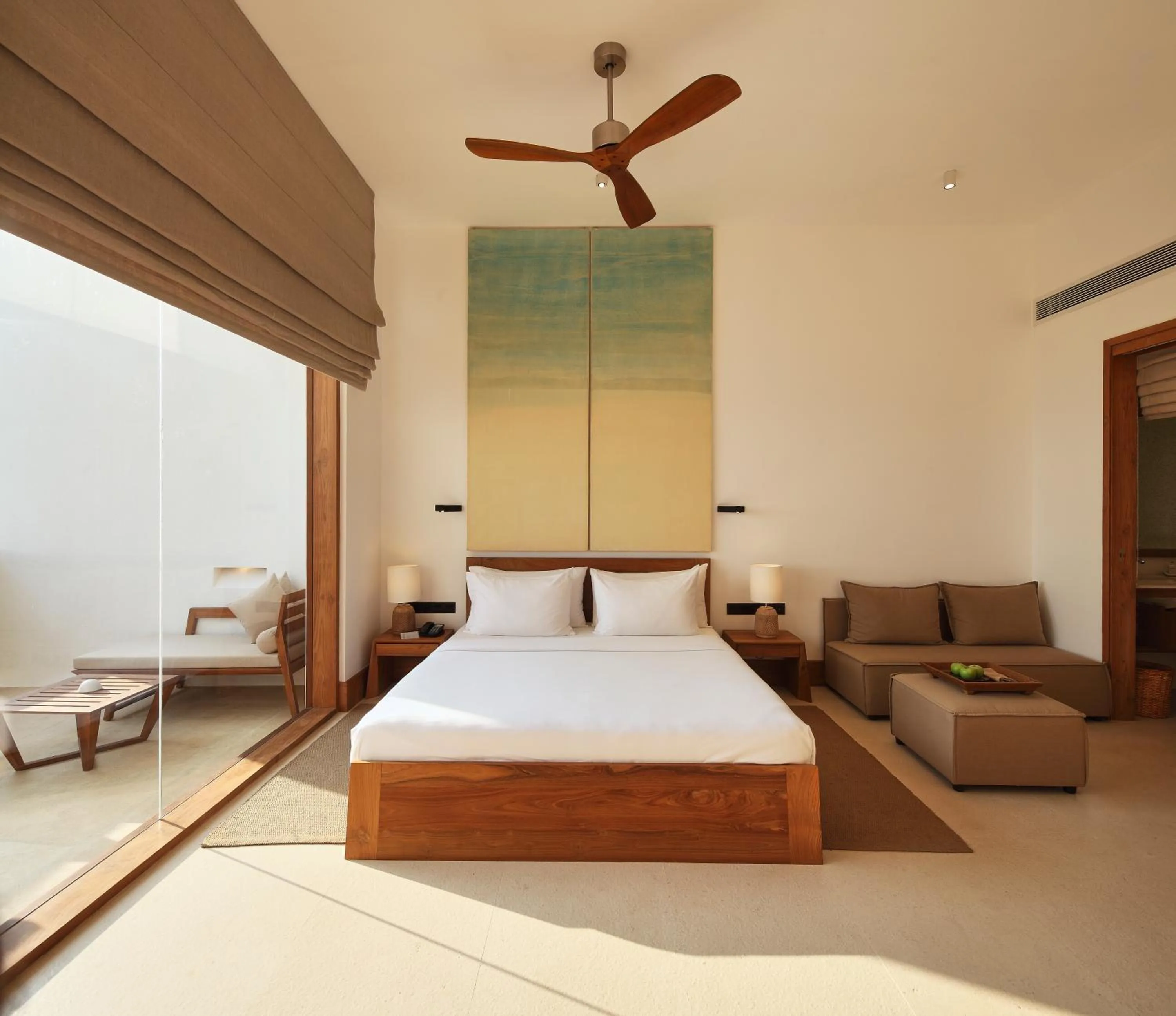 Bed in Riff Hikkaduwa