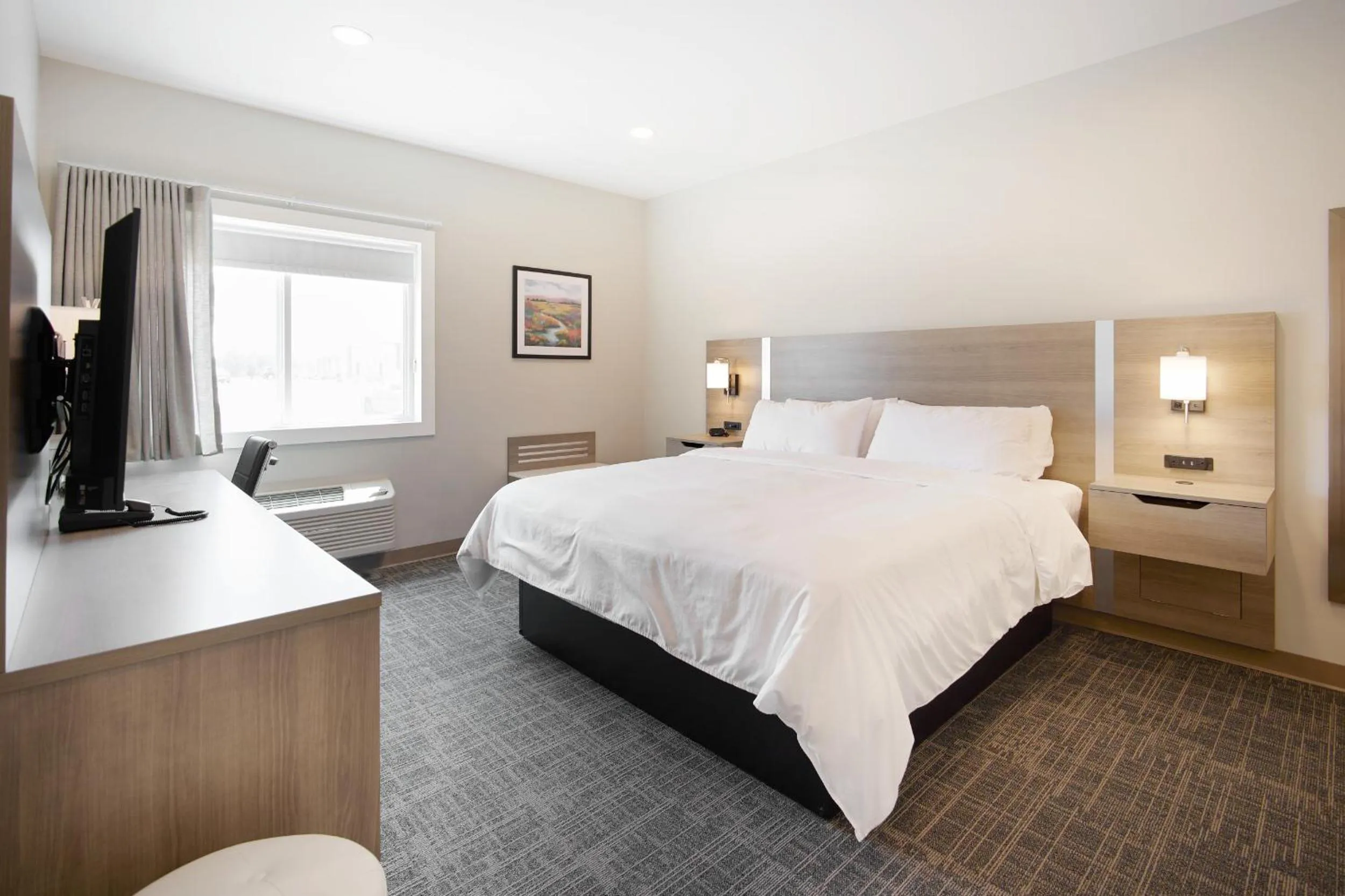 Photo of the whole room, Bed in Brady Hotel