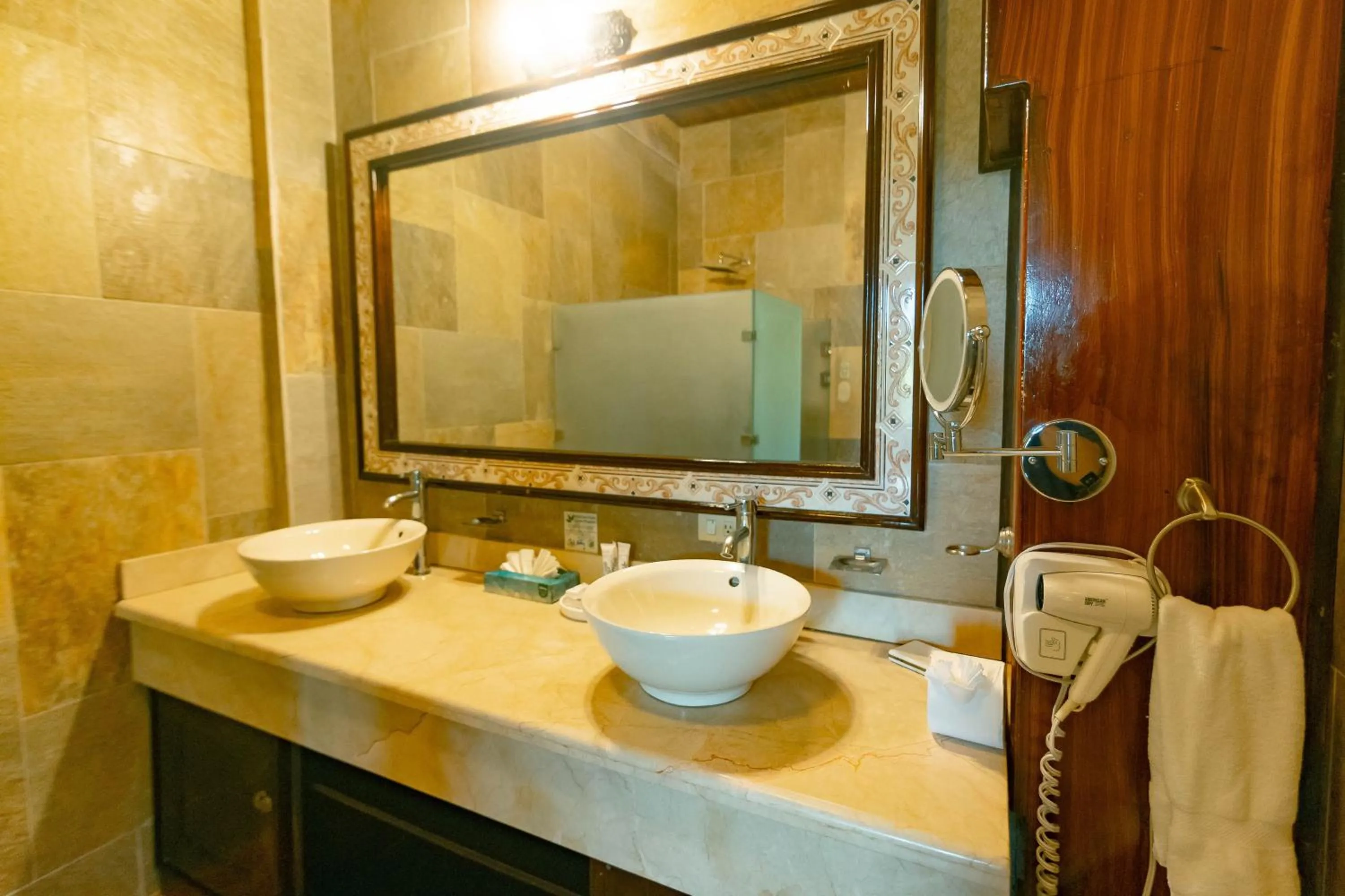 Bathroom in Hotel San Bada Resort & Spa