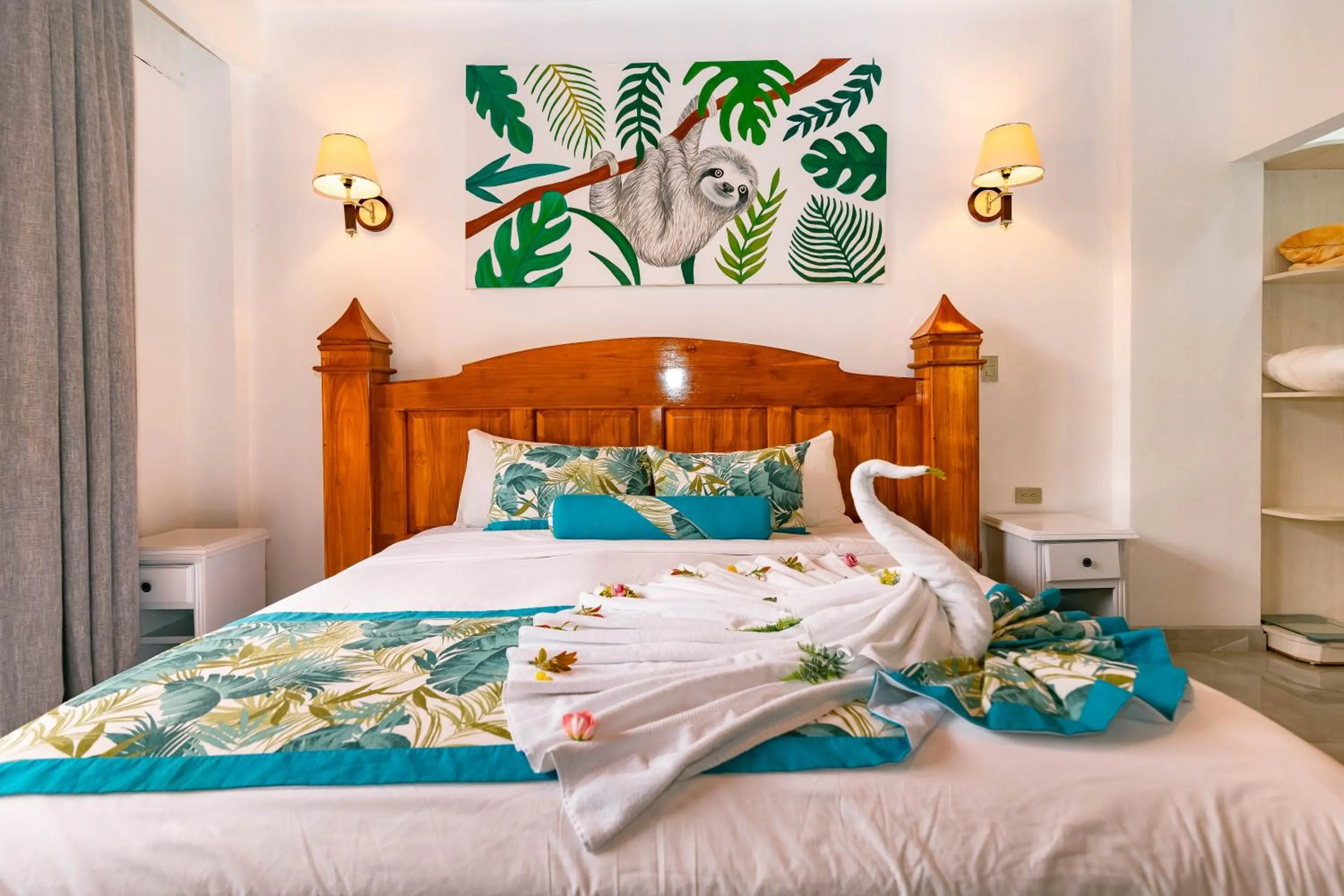 Bed in Hotel San Bada Resort & Spa