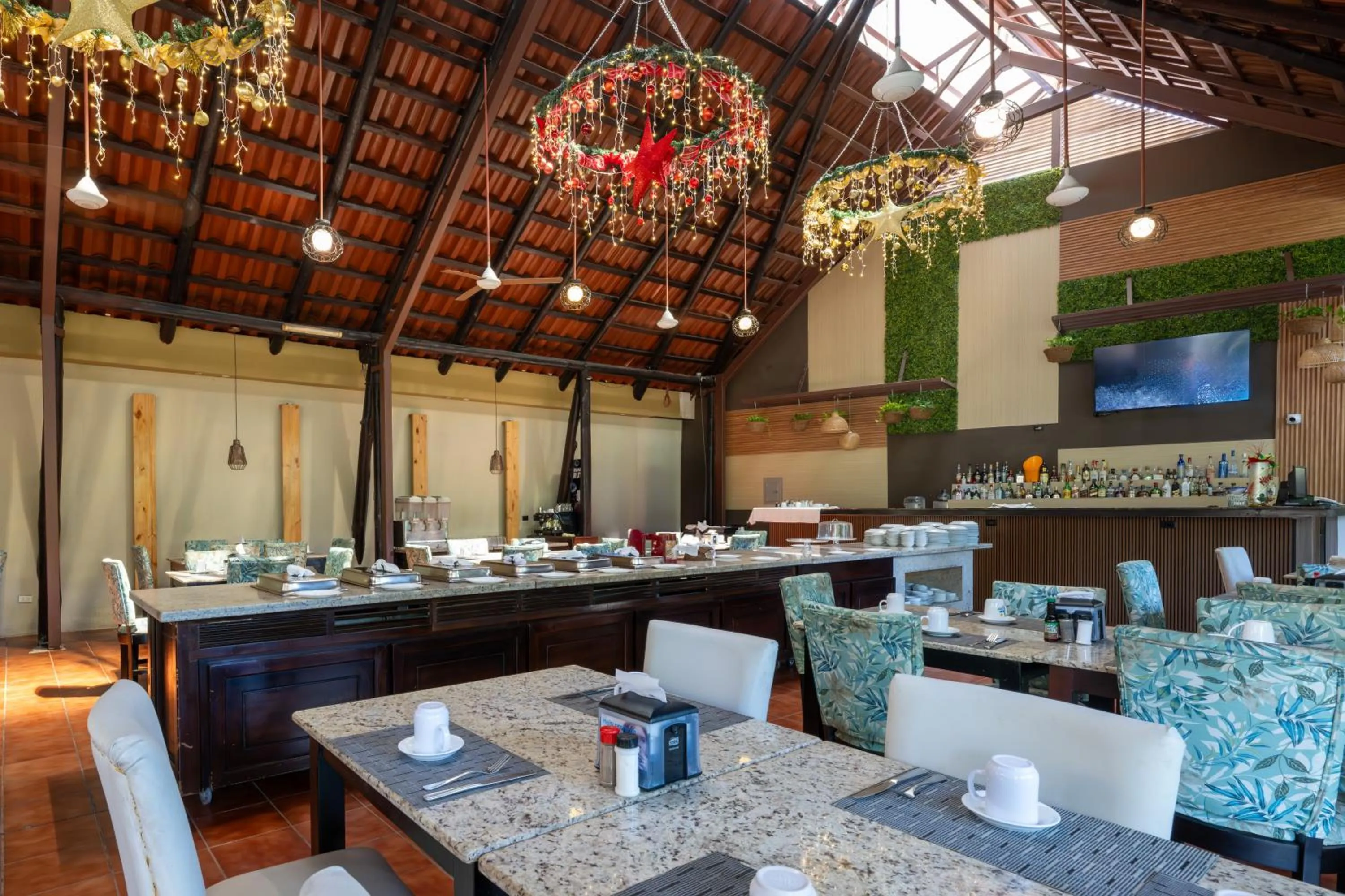 Restaurant/places to eat in Hotel San Bada Resort & Spa