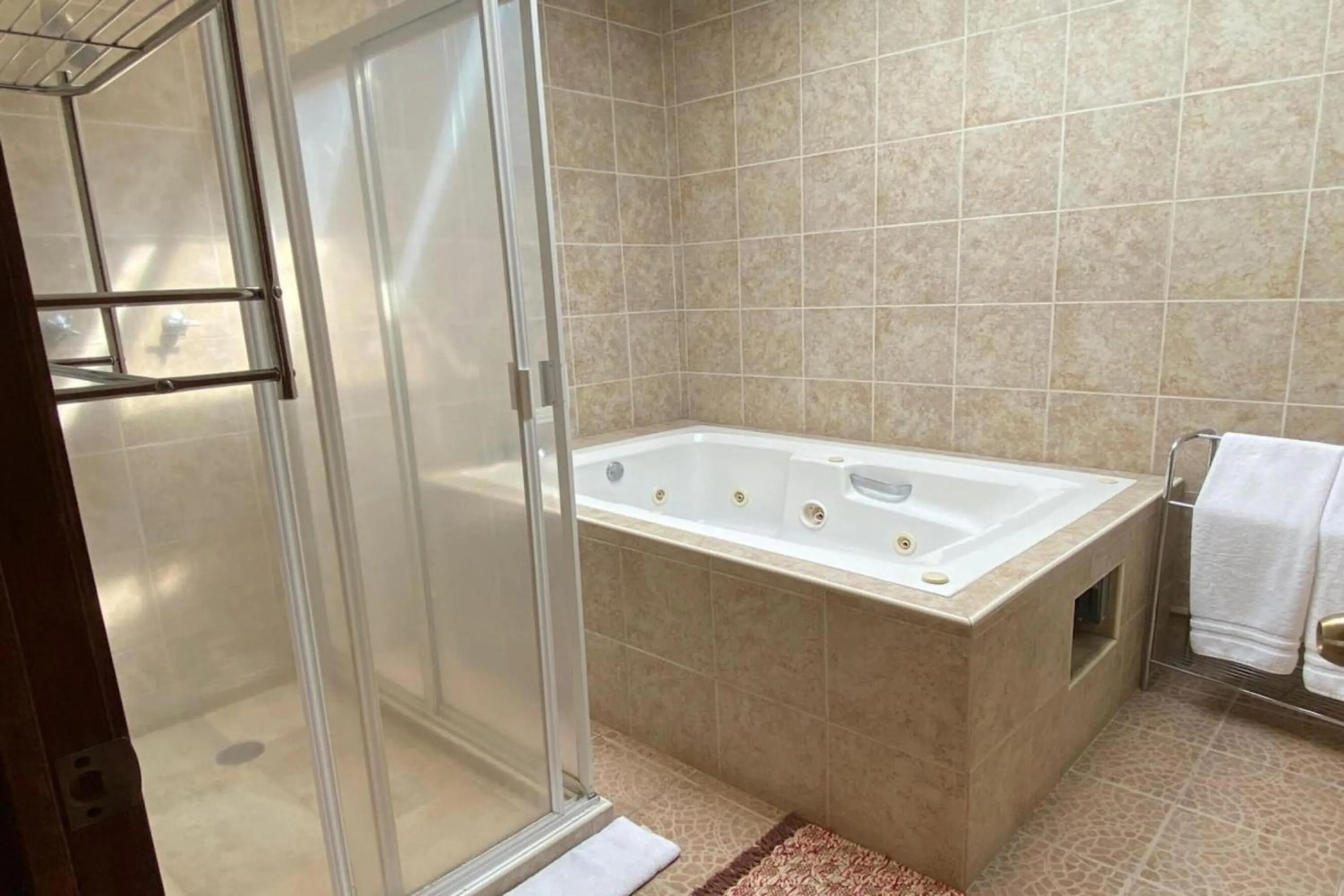 Bathroom in Collection O Hotel La Huerta Golf & Hotel, Cholula