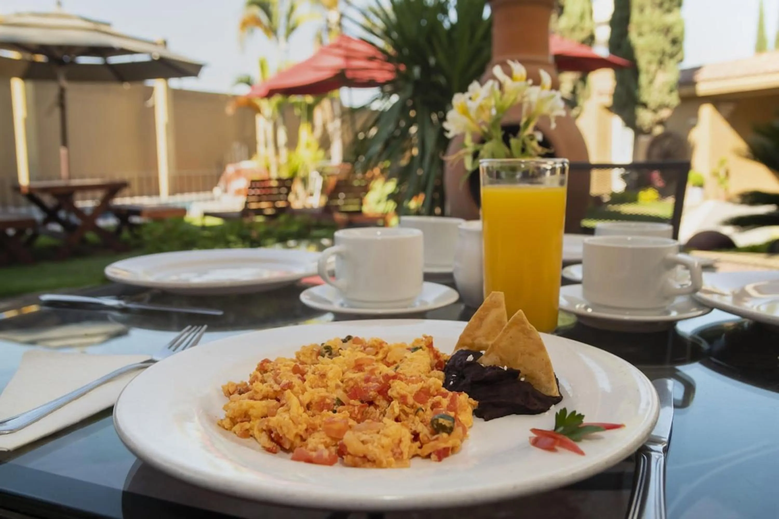 Breakfast in Collection O Hotel La Huerta Golf & Hotel, Cholula