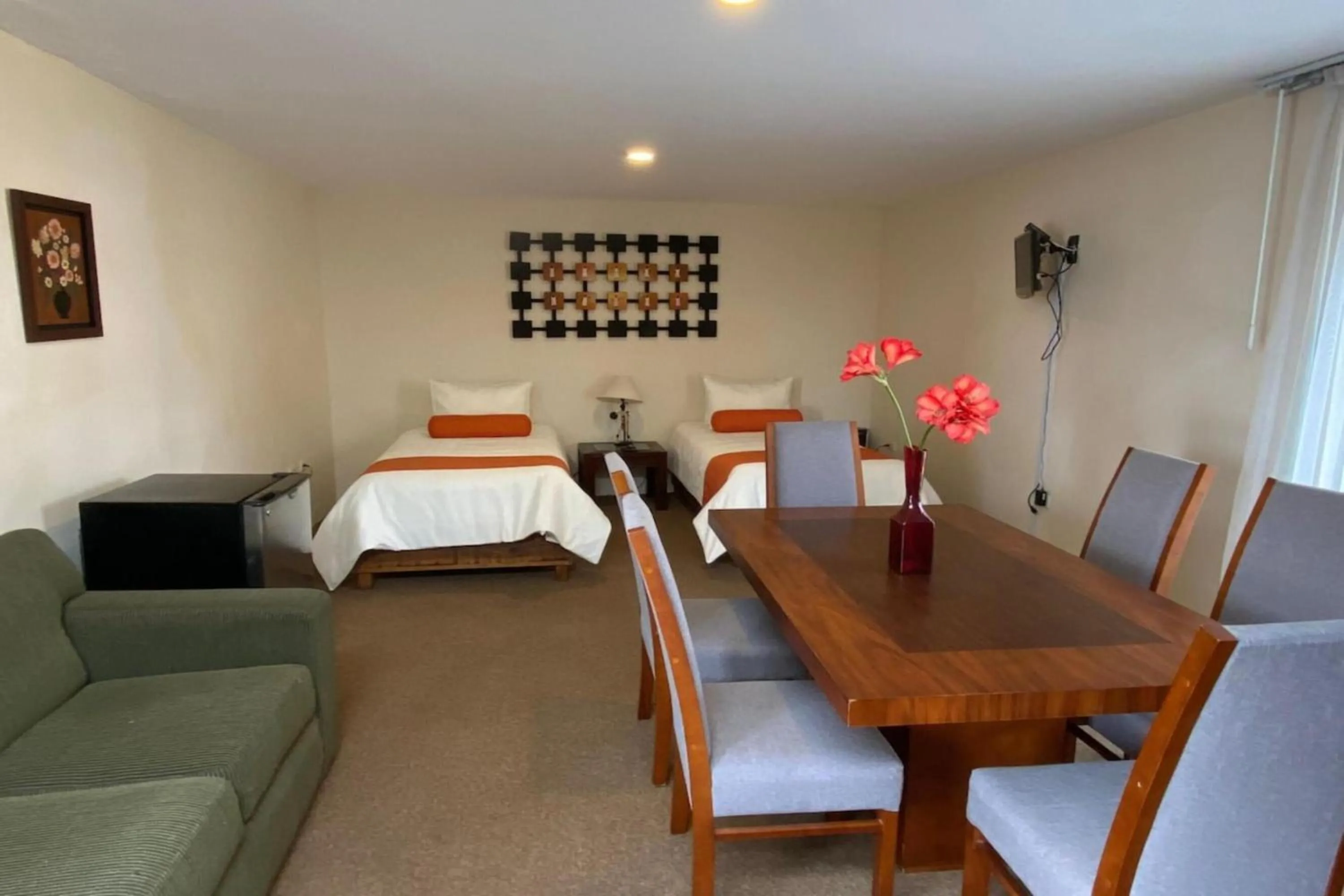 Bedroom in Collection O Hotel La Huerta Golf & Hotel, Cholula