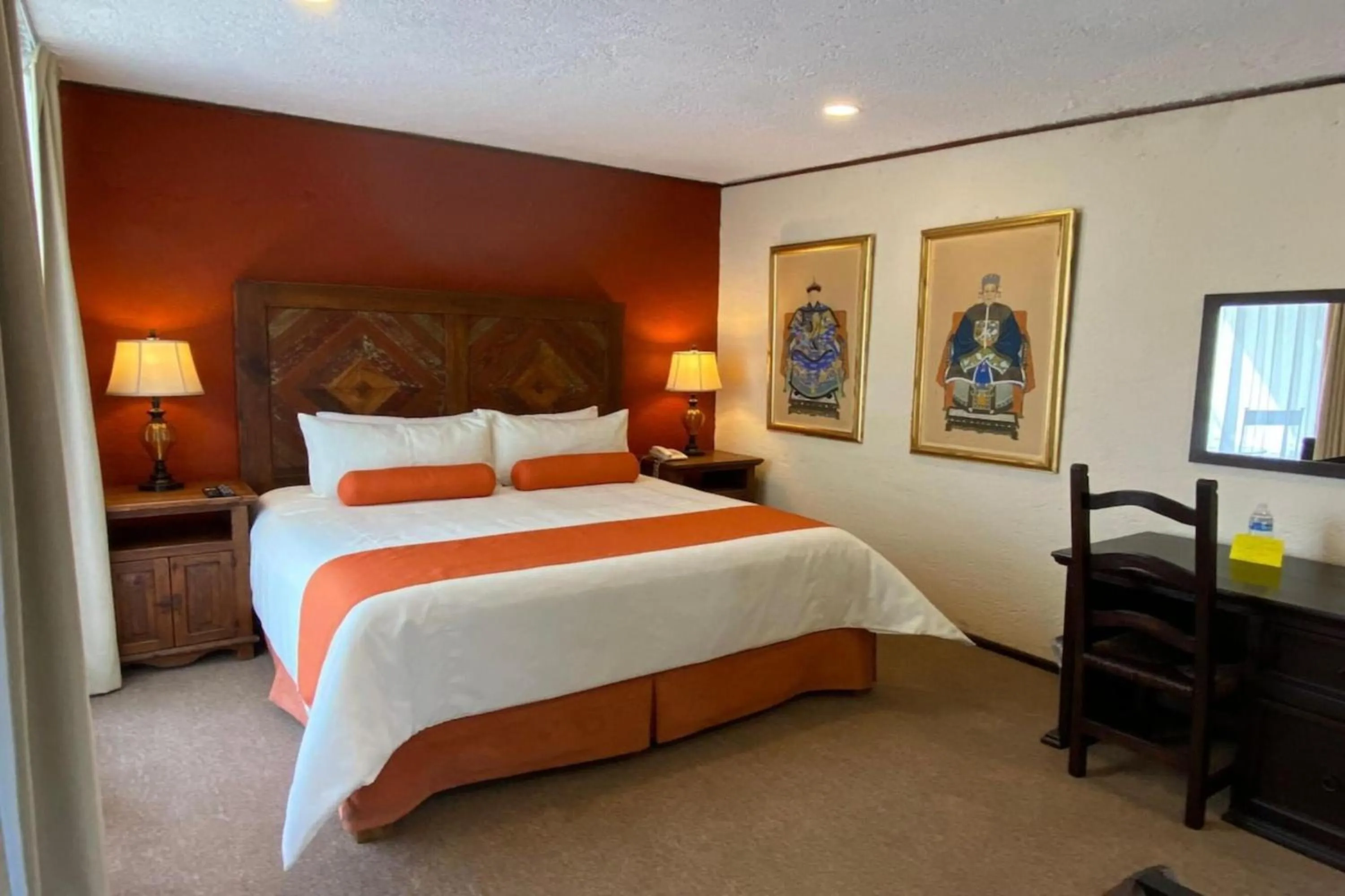 Bedroom, Bed in Collection O Hotel La Huerta Golf & Hotel, Cholula